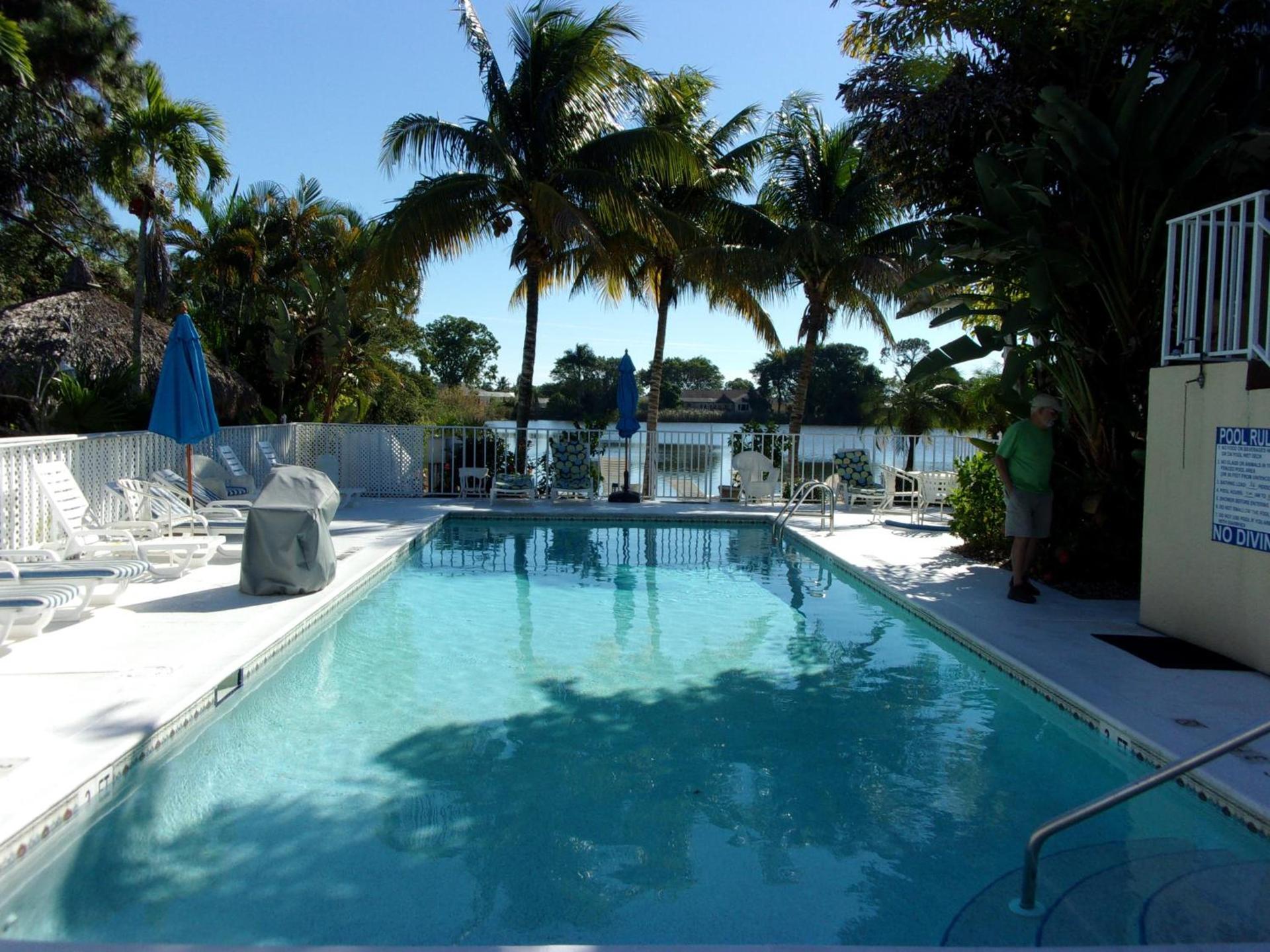 Marco Island Lakeside Inn photo 19