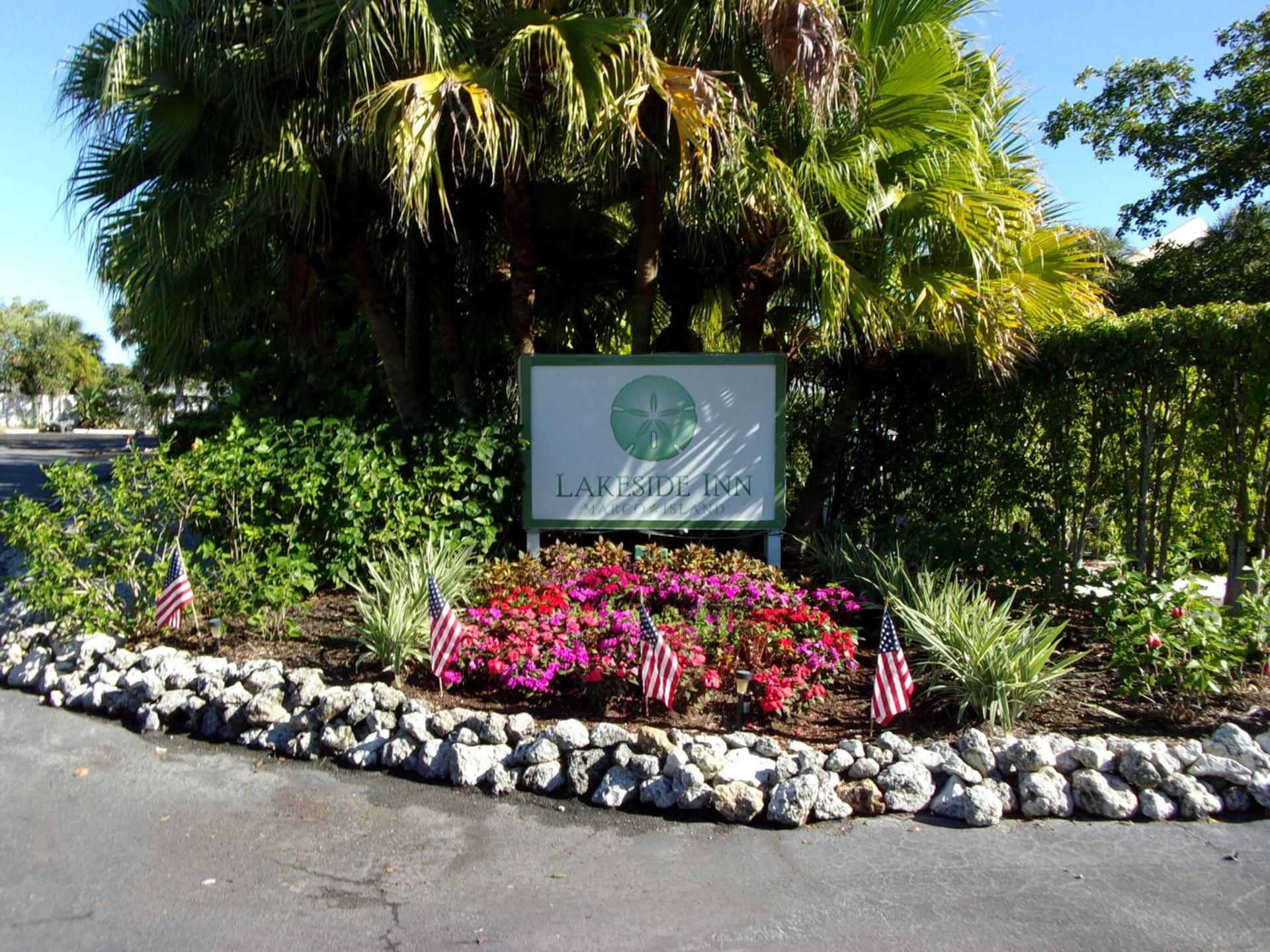 Marco Island Lakeside Inn photo 10
