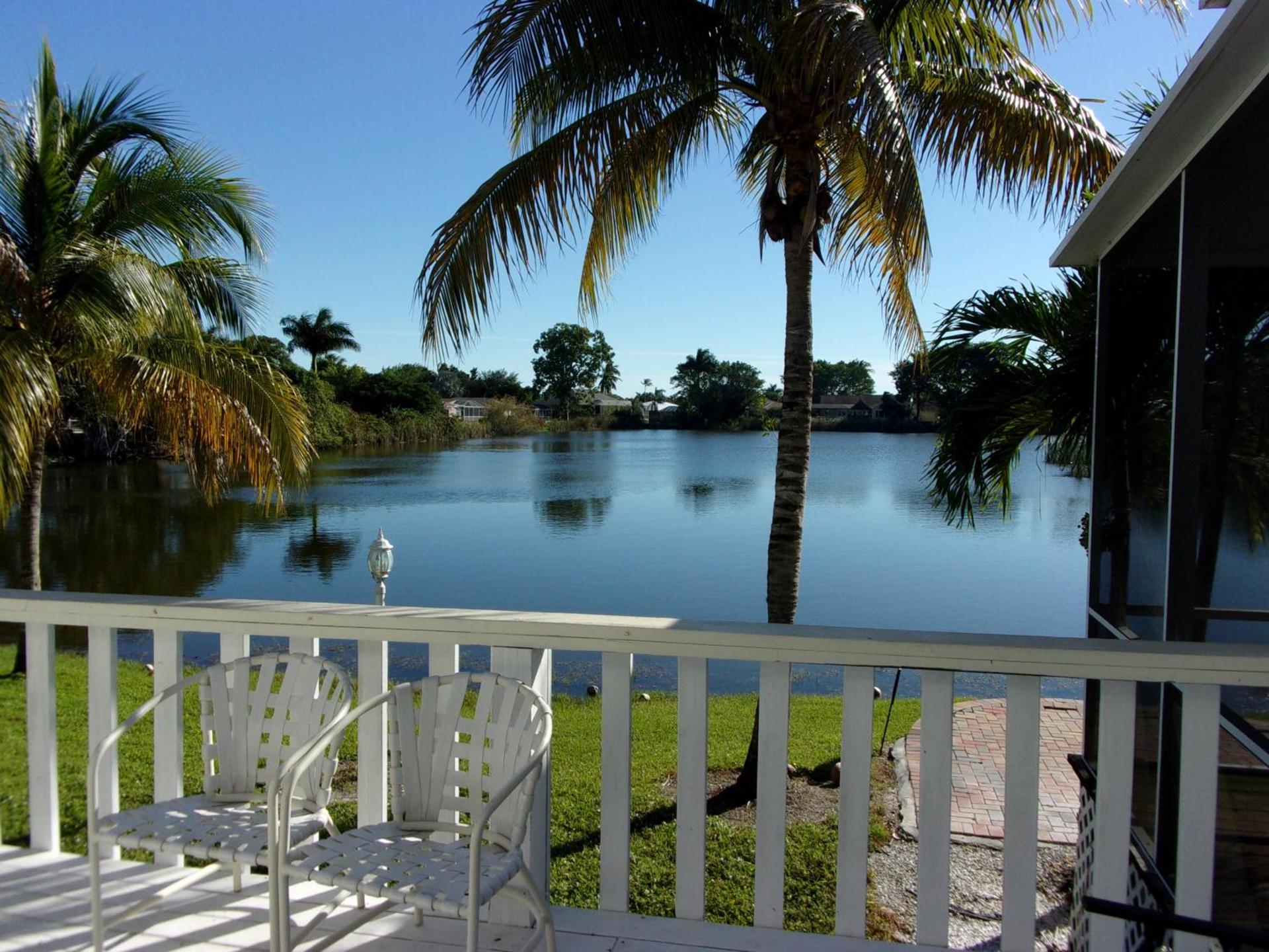 Marco Island Lakeside Inn photo 4
