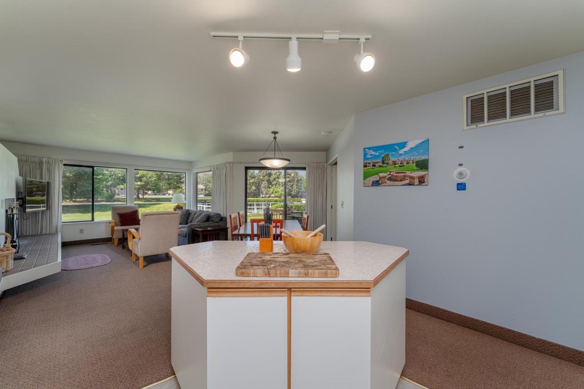 Tennis Village at Wapato Point Resort photo 7