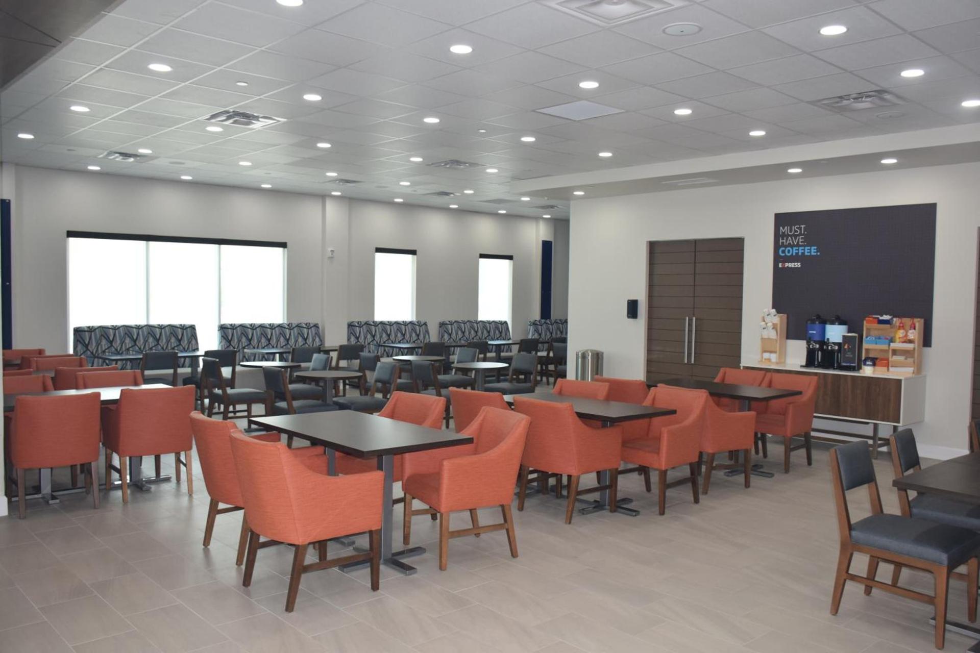 Holiday Inn Express Corpus Christi - Beachfront by IHG photo 18