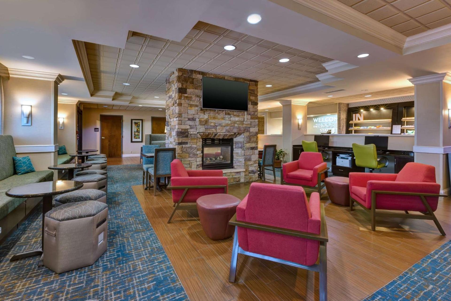 Hampton Inn Princeton photo 22