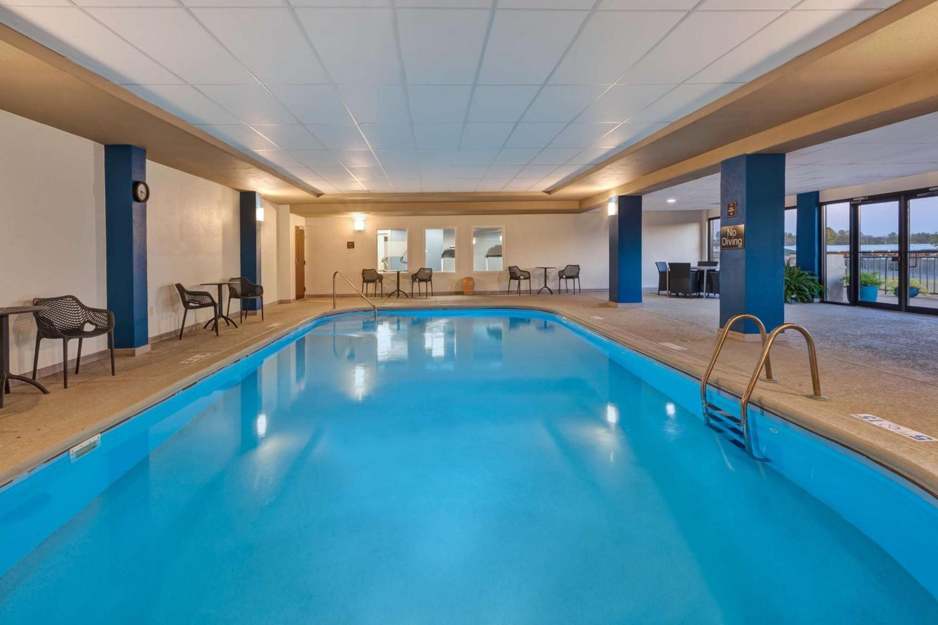 Hampton Inn Princeton photo 24