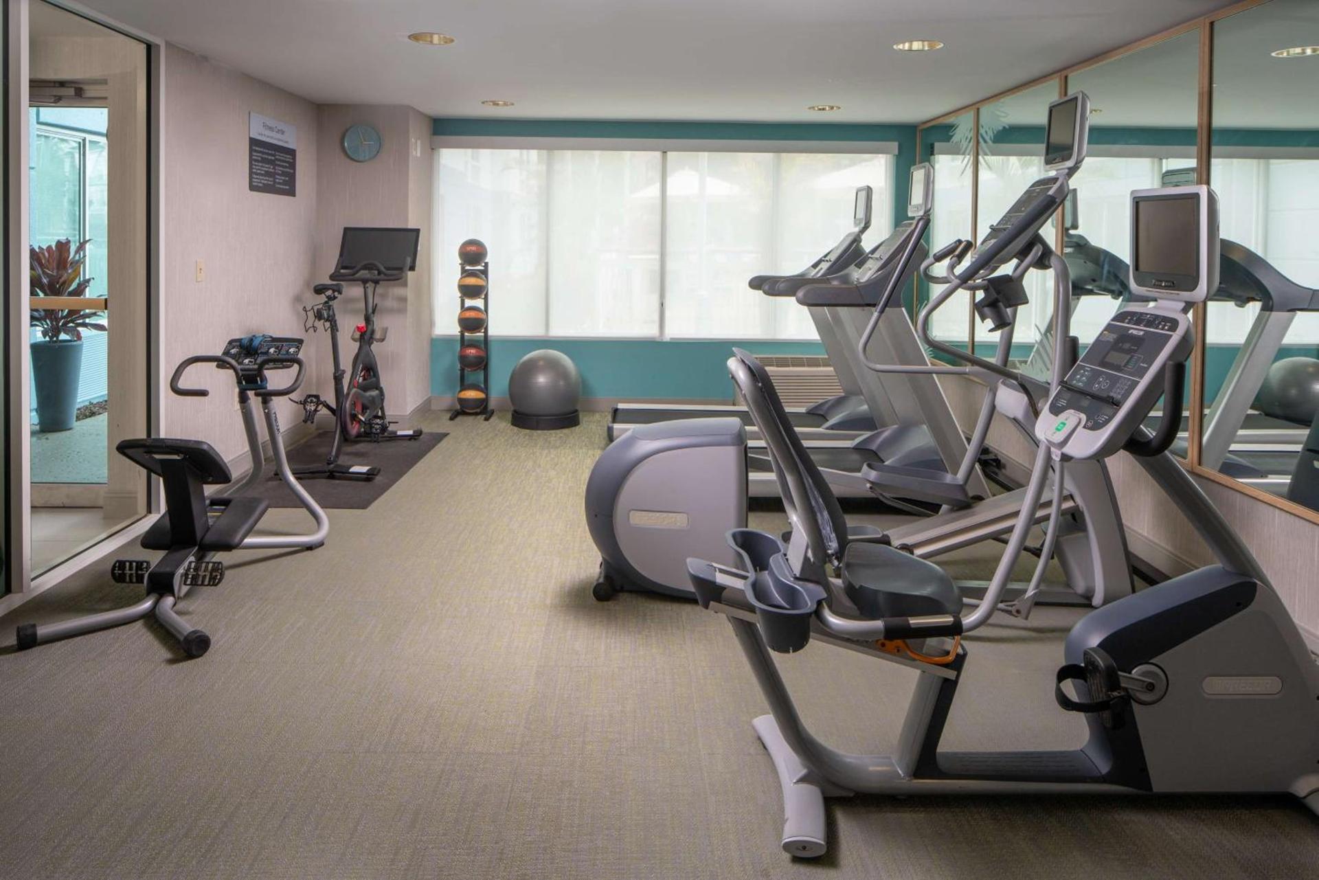 Hilton Garden Inn Orlando Airport photo 16