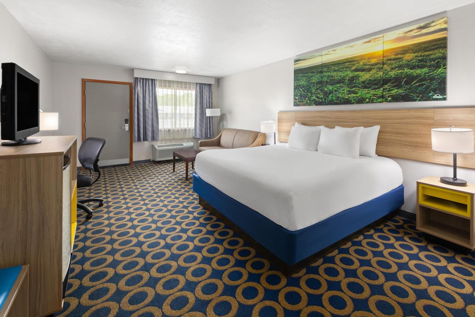 Days Inn by Wyndham Wauseon photo 45
