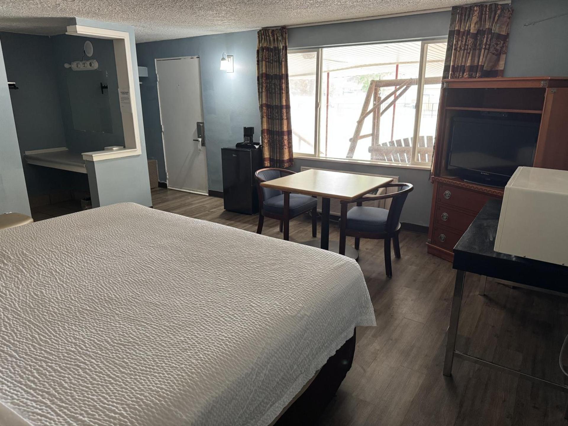 Safari Motel photo 46