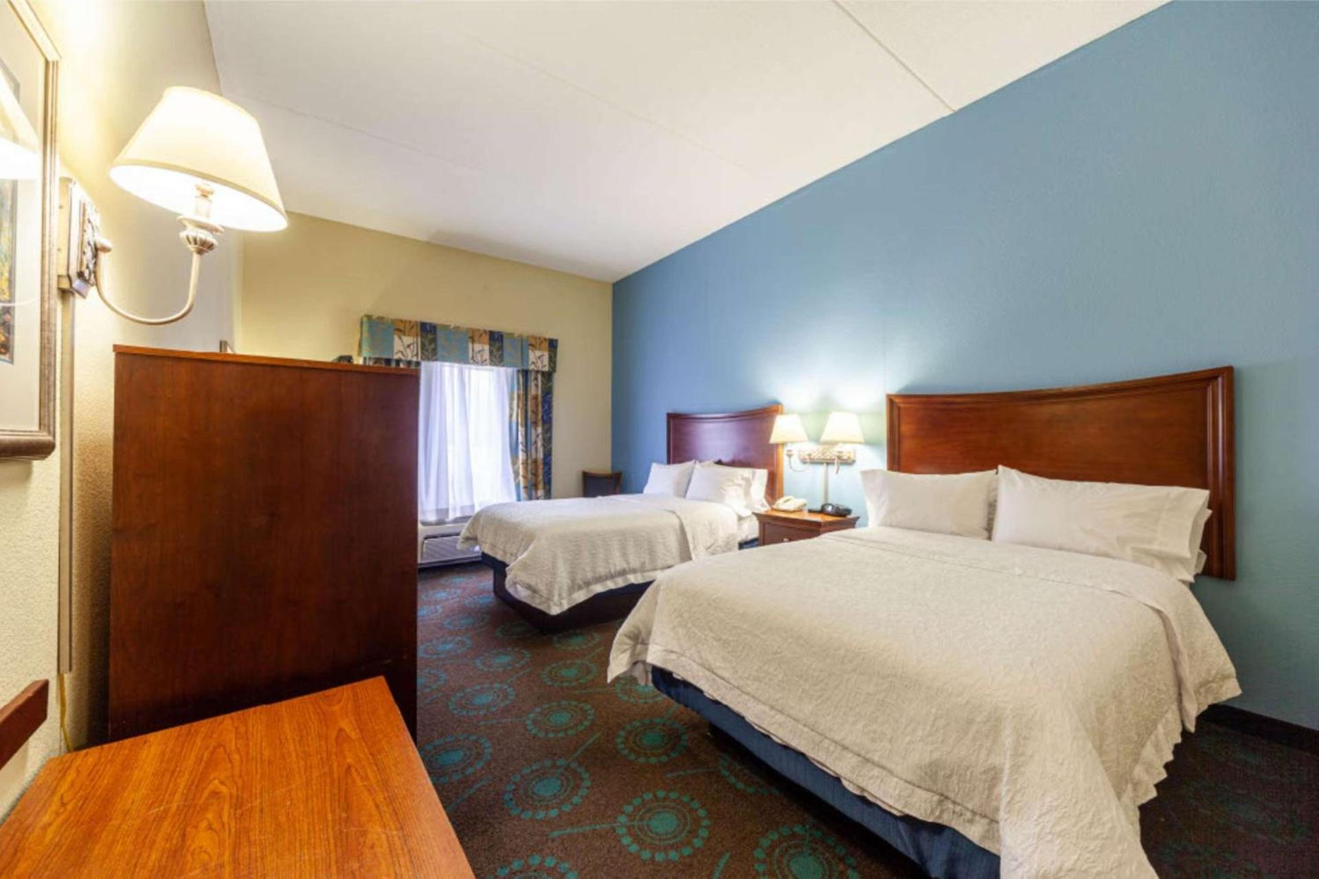 Hampton Inn Inwood photo 50
