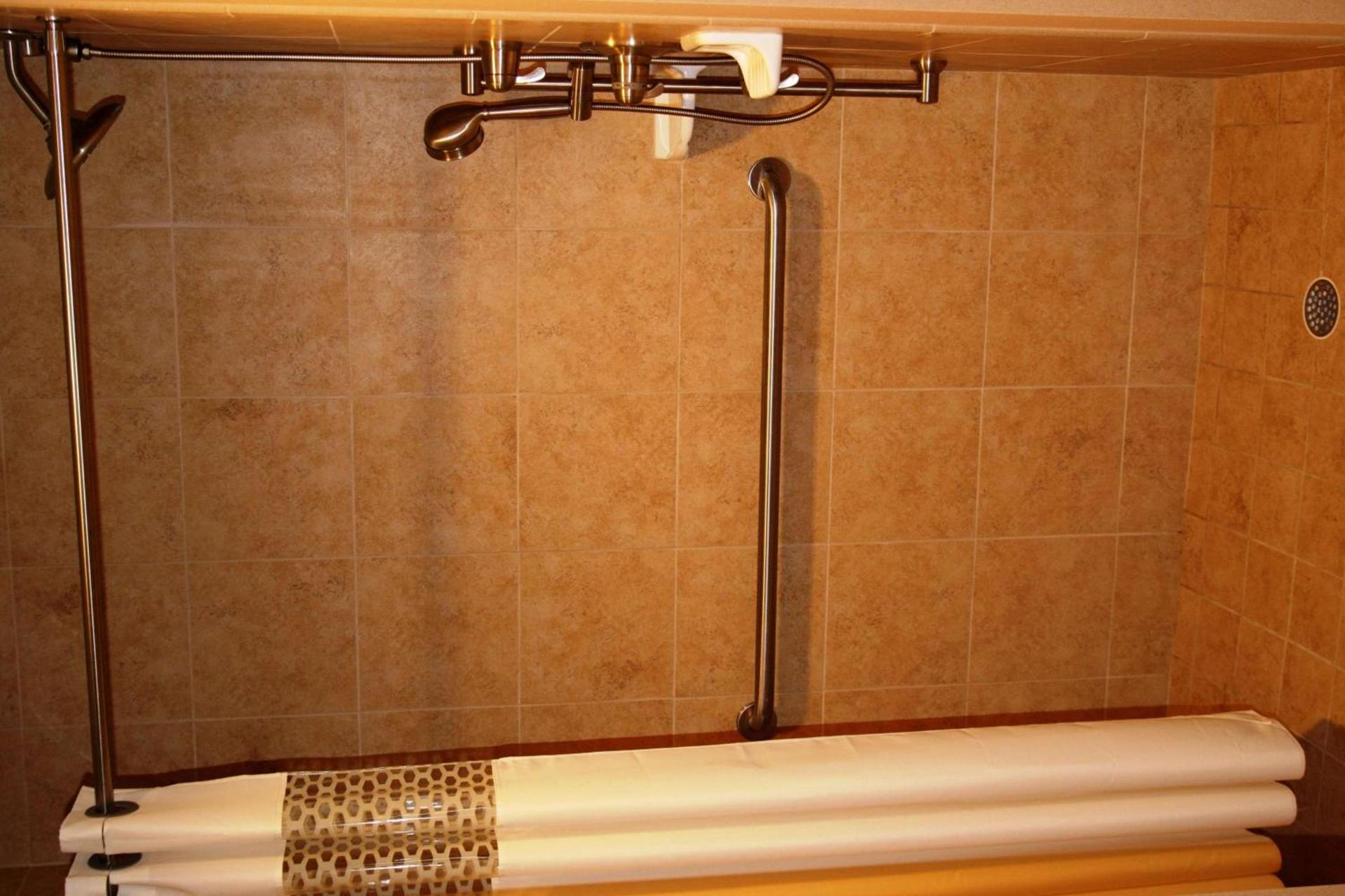 Hampton Inn & Suites Ocala - Belleview photo 18