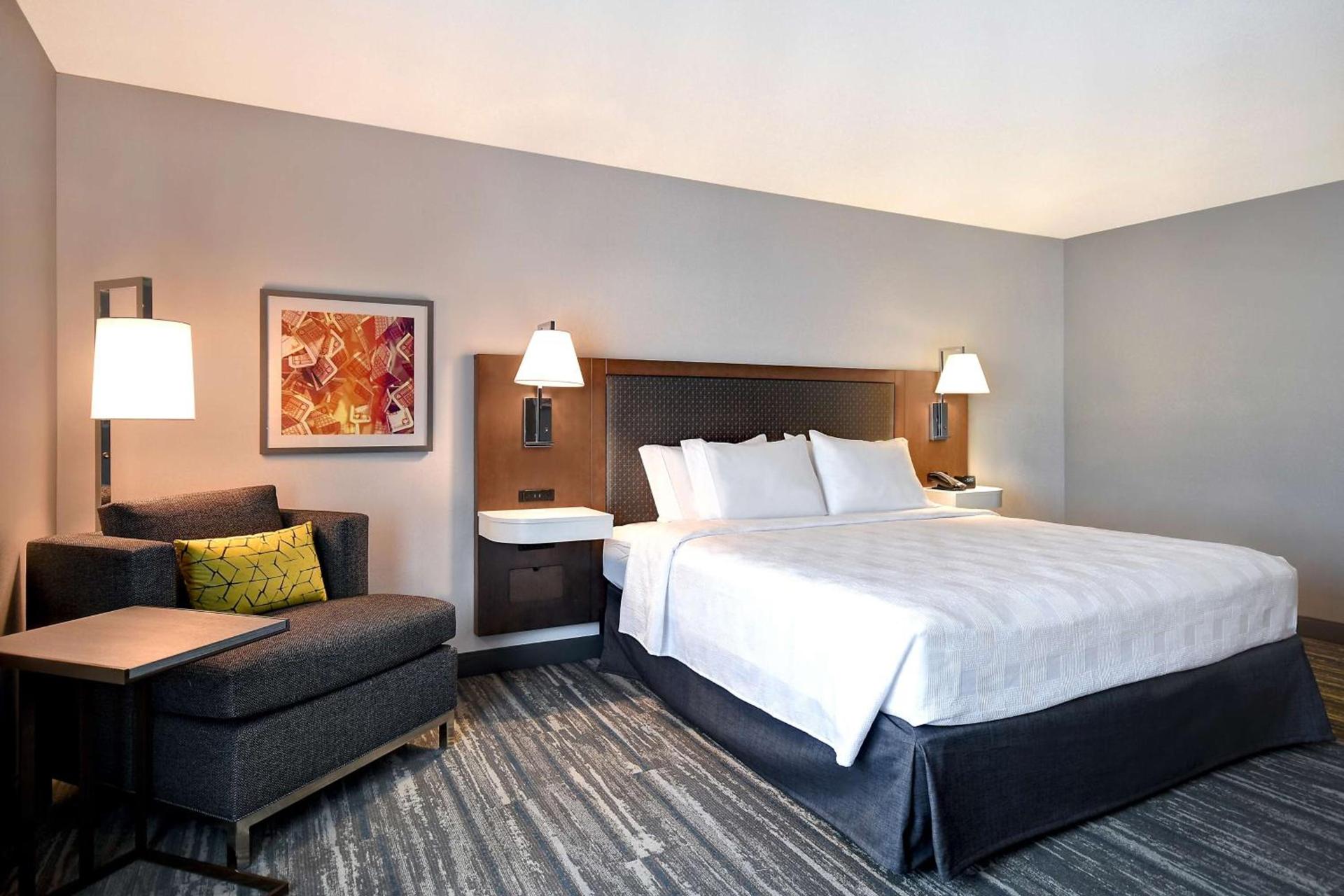 Hampton Inn & Suites Las Vegas Convention Center - No Resort Fee photo 29