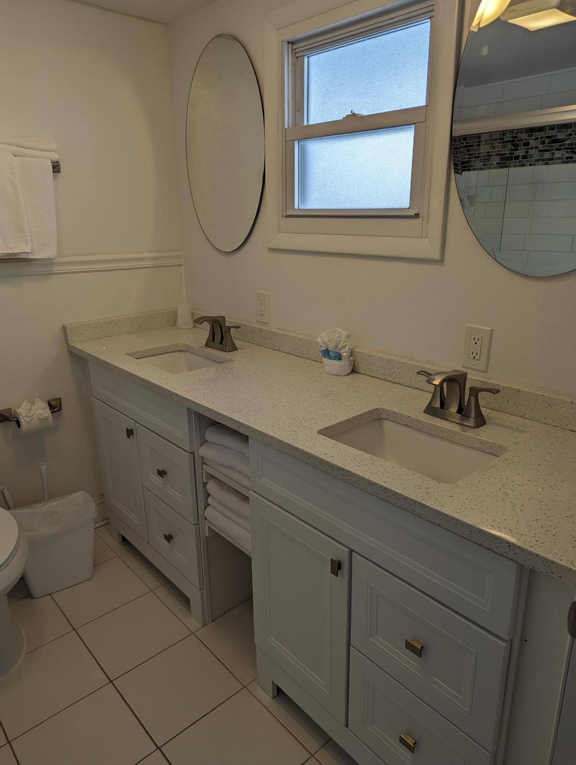 Daytona Inn and Suites photo 45