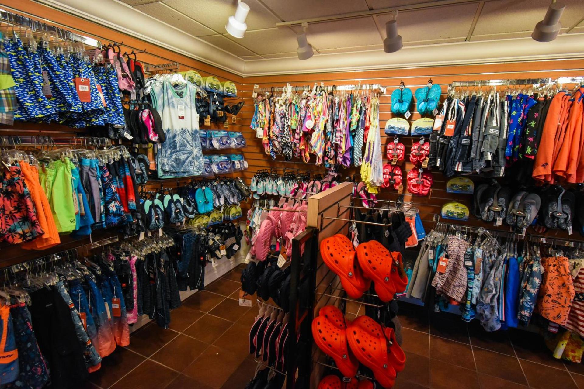 Six Flags Great Escape Lodge & Indoor Waterpark photo 40