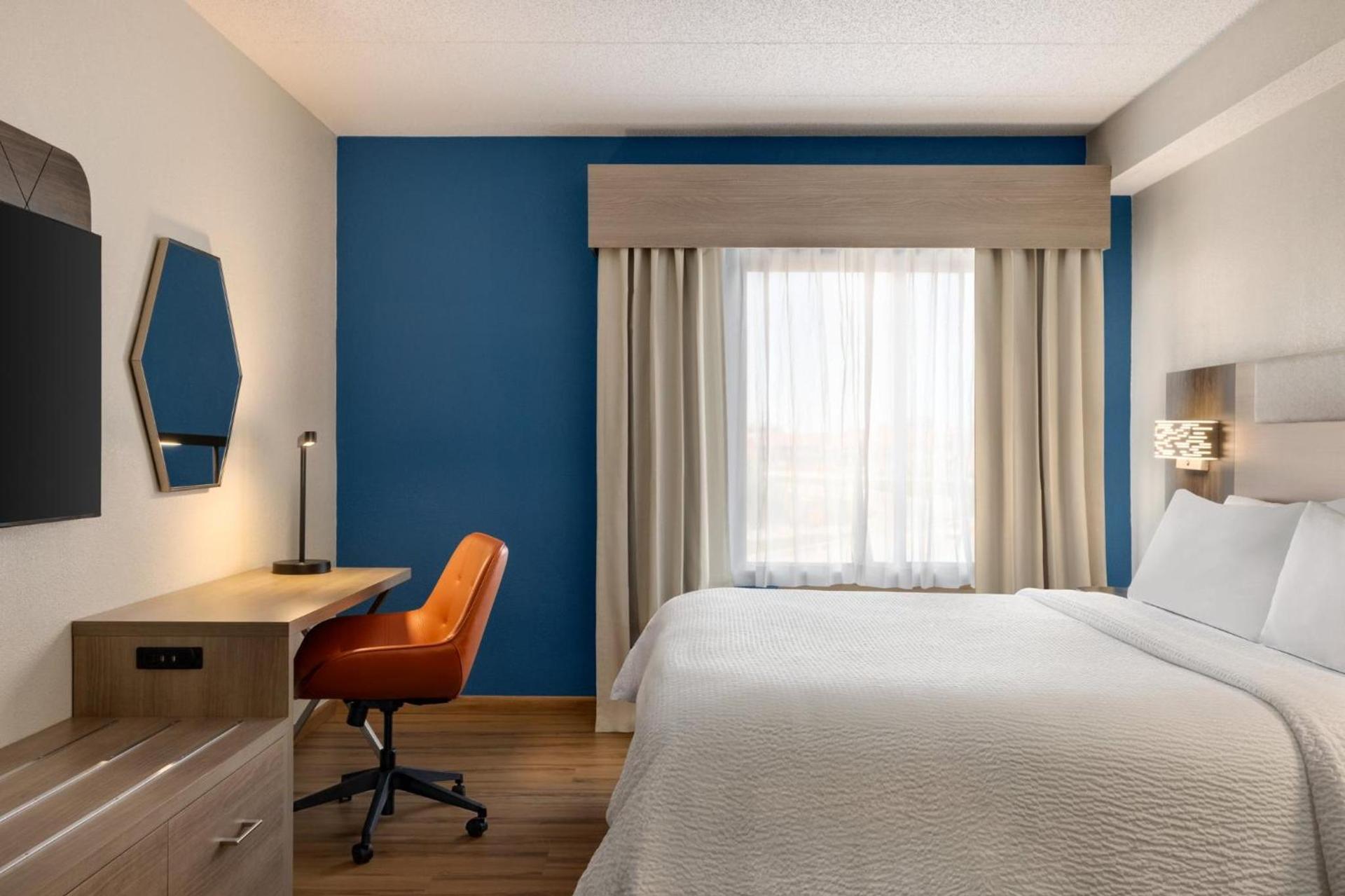 Holiday Inn Express Hotel & Suites Indianapolis W - Airport Area by IHG photo 26