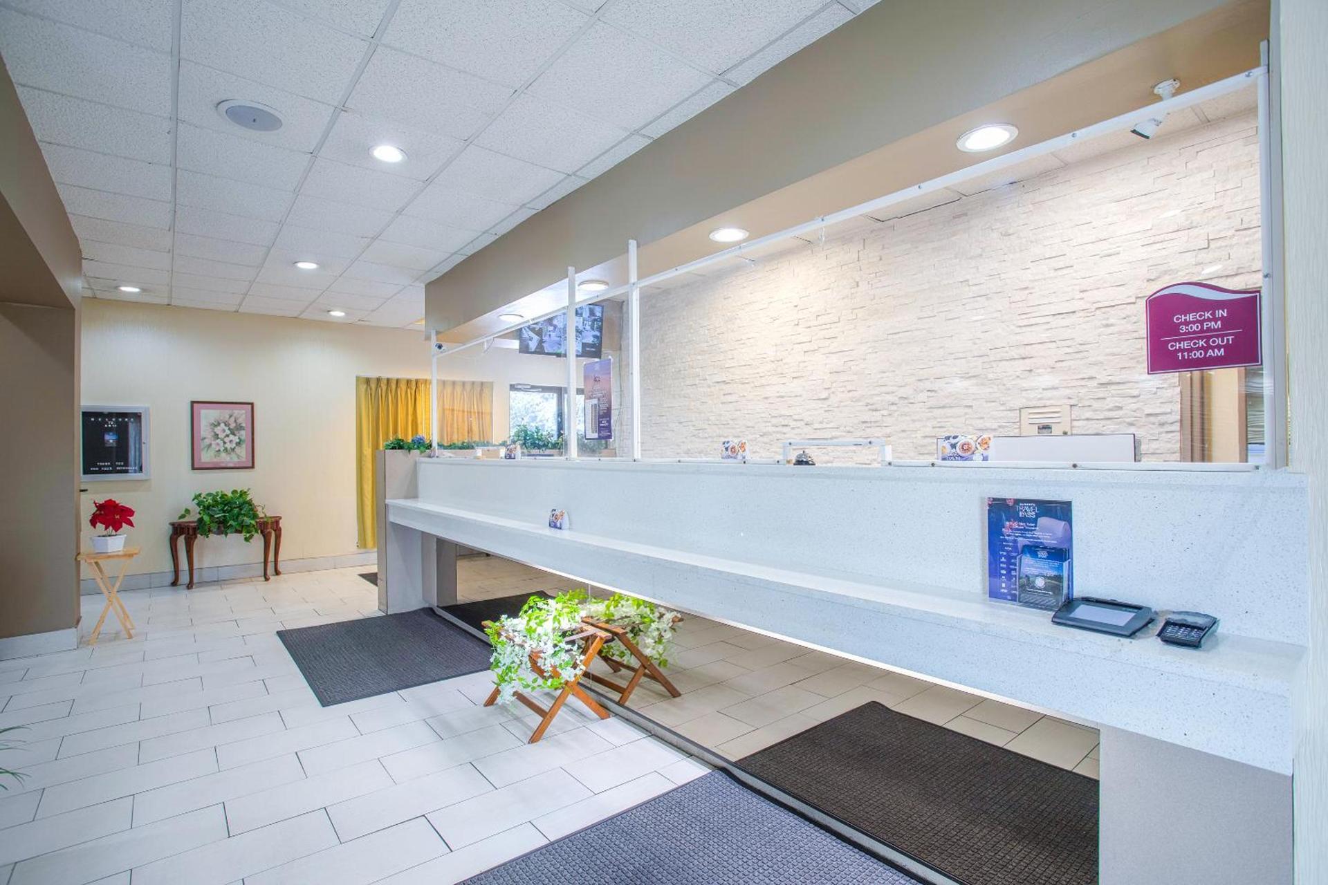 Americas Best Value Inn Winston-Salem photo 4