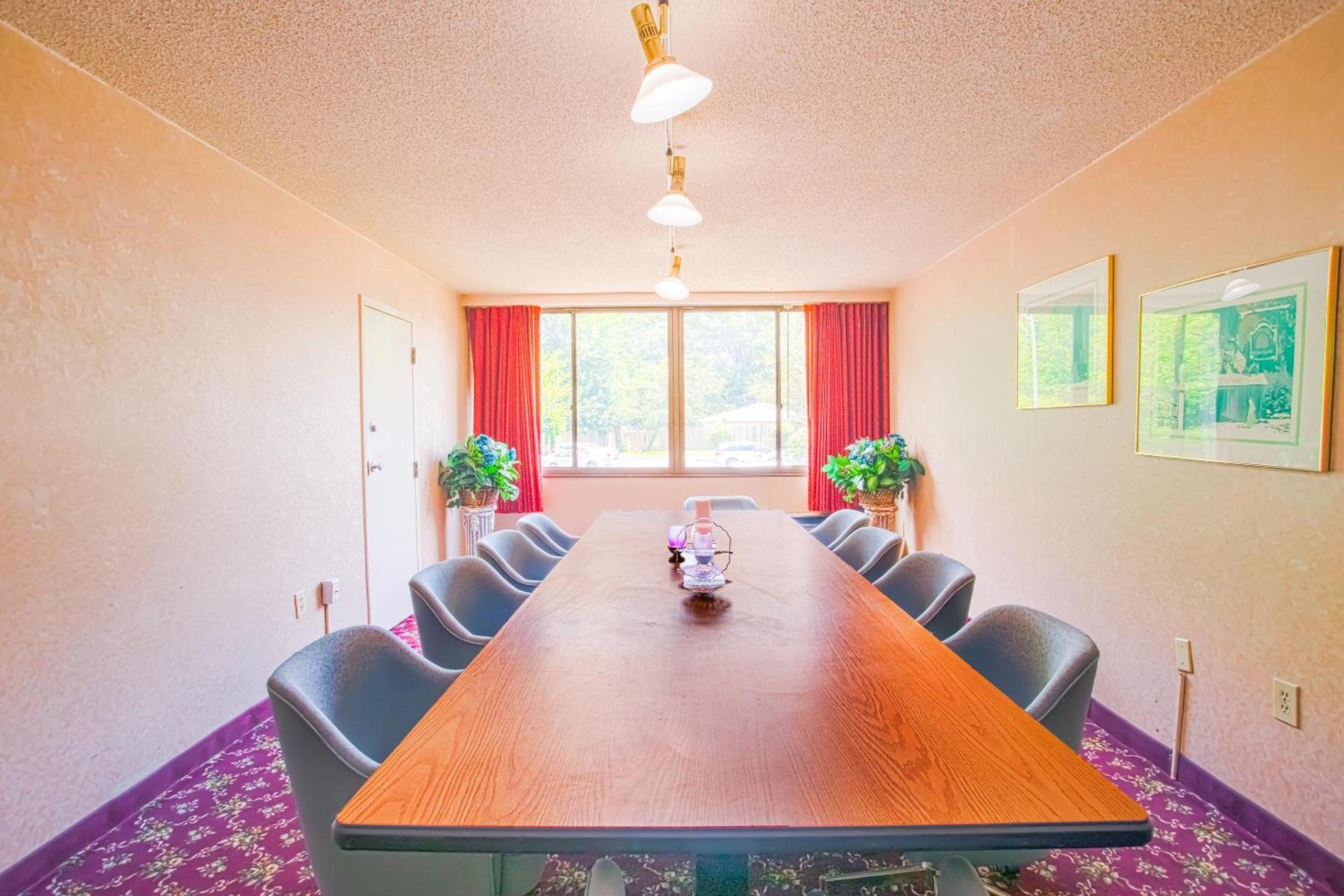 Americas Best Value Inn Winston-Salem photo 53