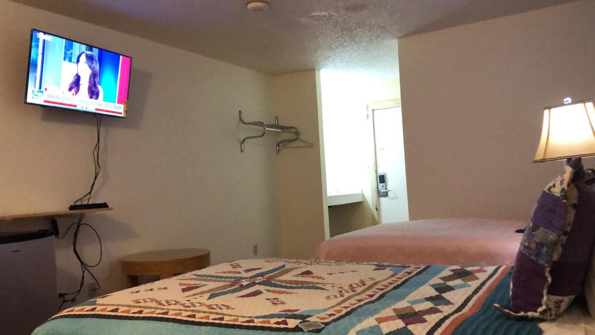 Lake Country Inn photo 30