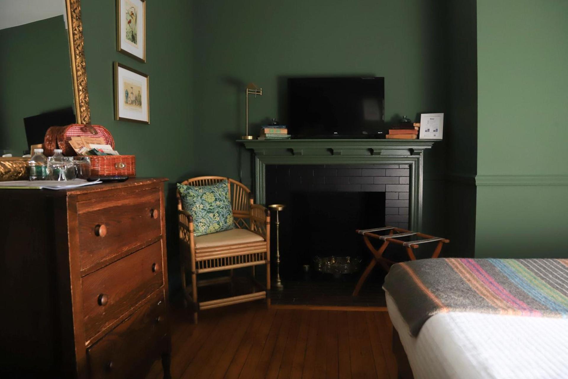 Hartstone Inn photo 36