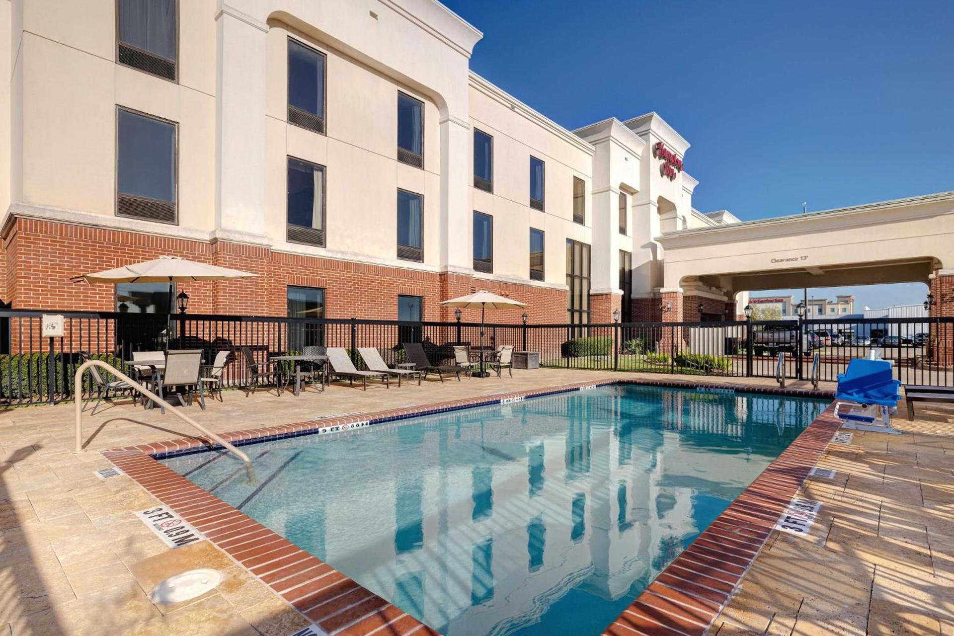 Hampton Inn Victoria photo 7