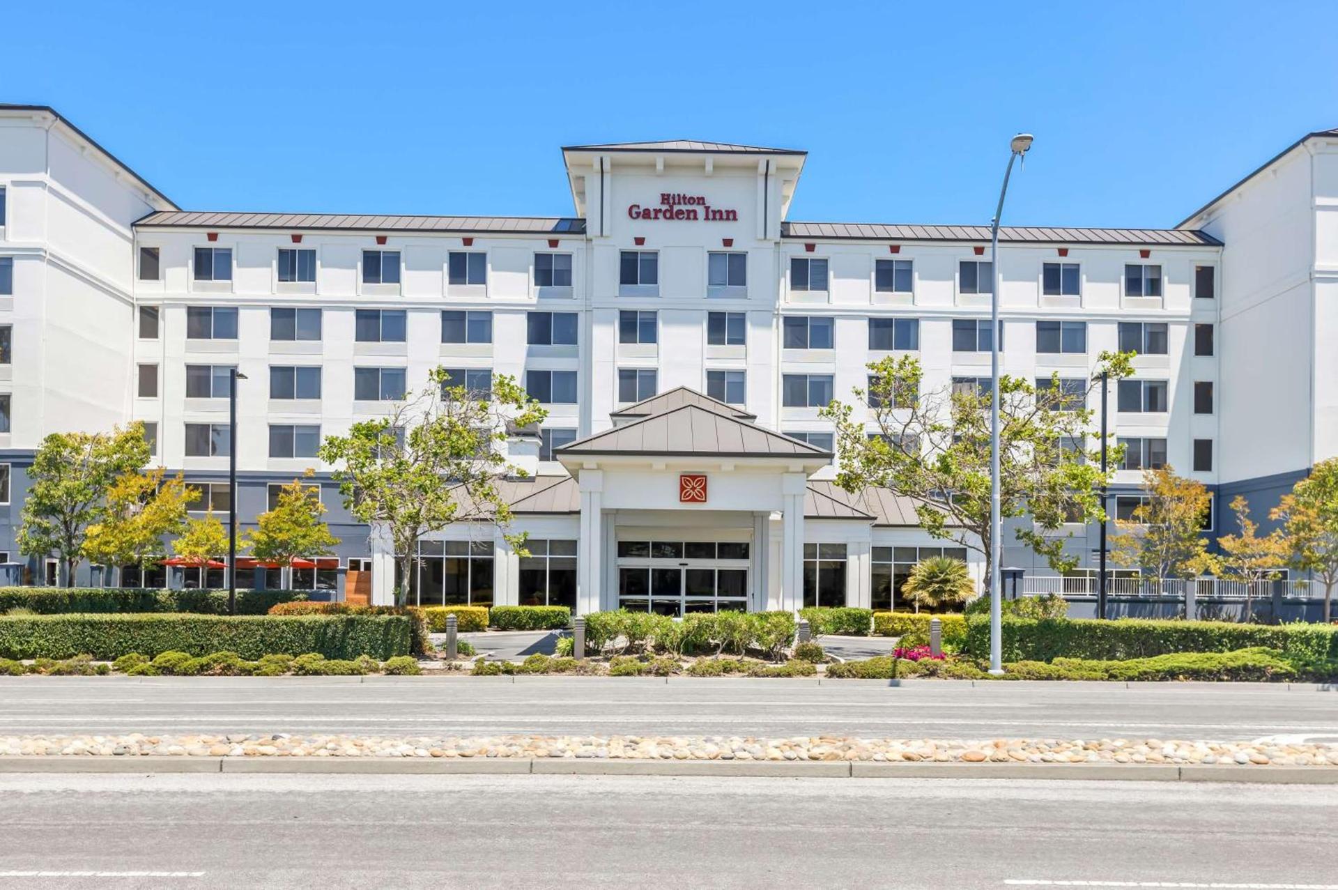 Hilton Garden Inn San Mateo photo 2