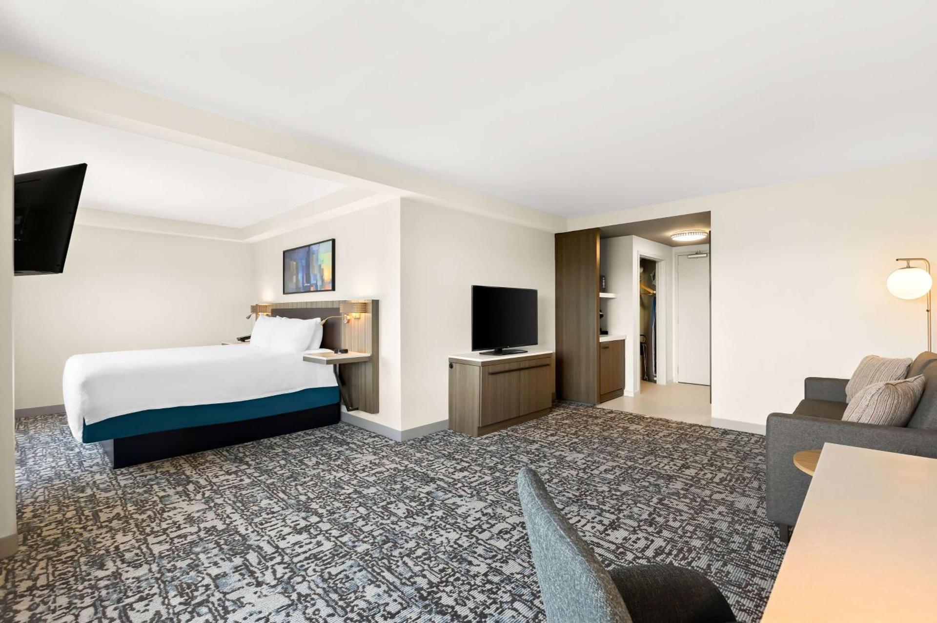 Hilton Garden Inn San Mateo photo 24