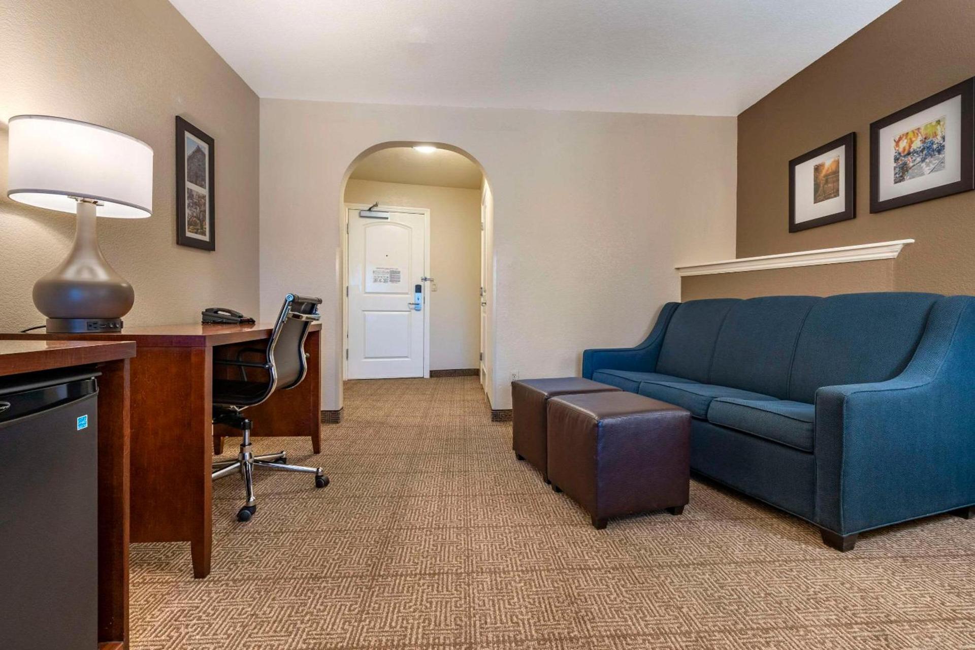 Comfort Inn & Suites Ukiah Mendocino County photo 20