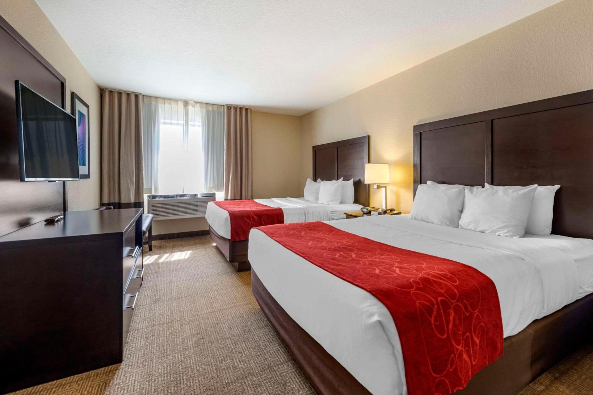 Comfort Suites Highlands Ranch Denver Tech Center Area photo 12