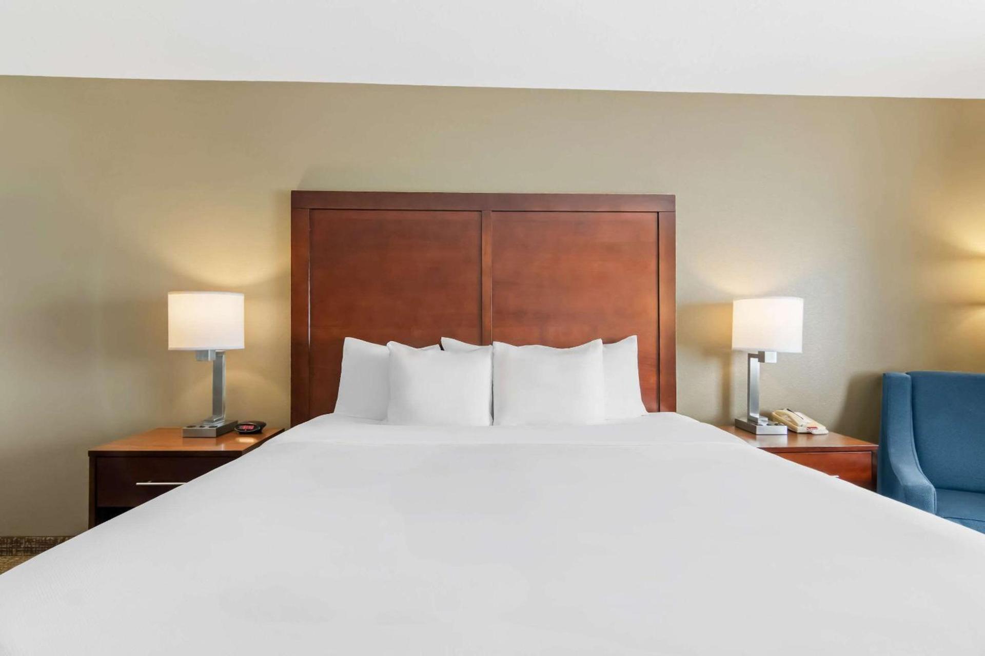 Comfort Inn Hebron-Lowell Area photo 15
