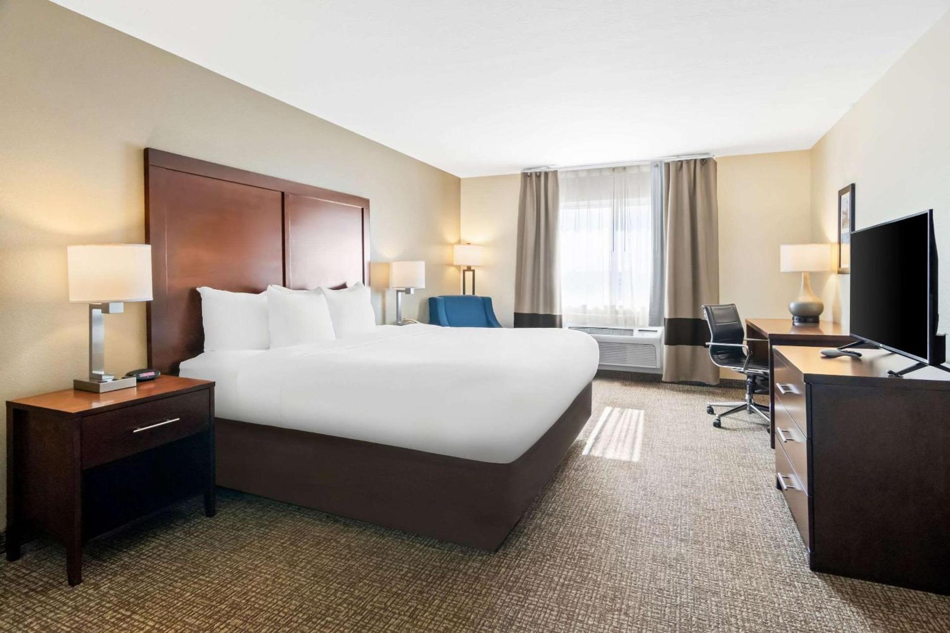 Comfort Inn Hebron-Lowell Area photo 14