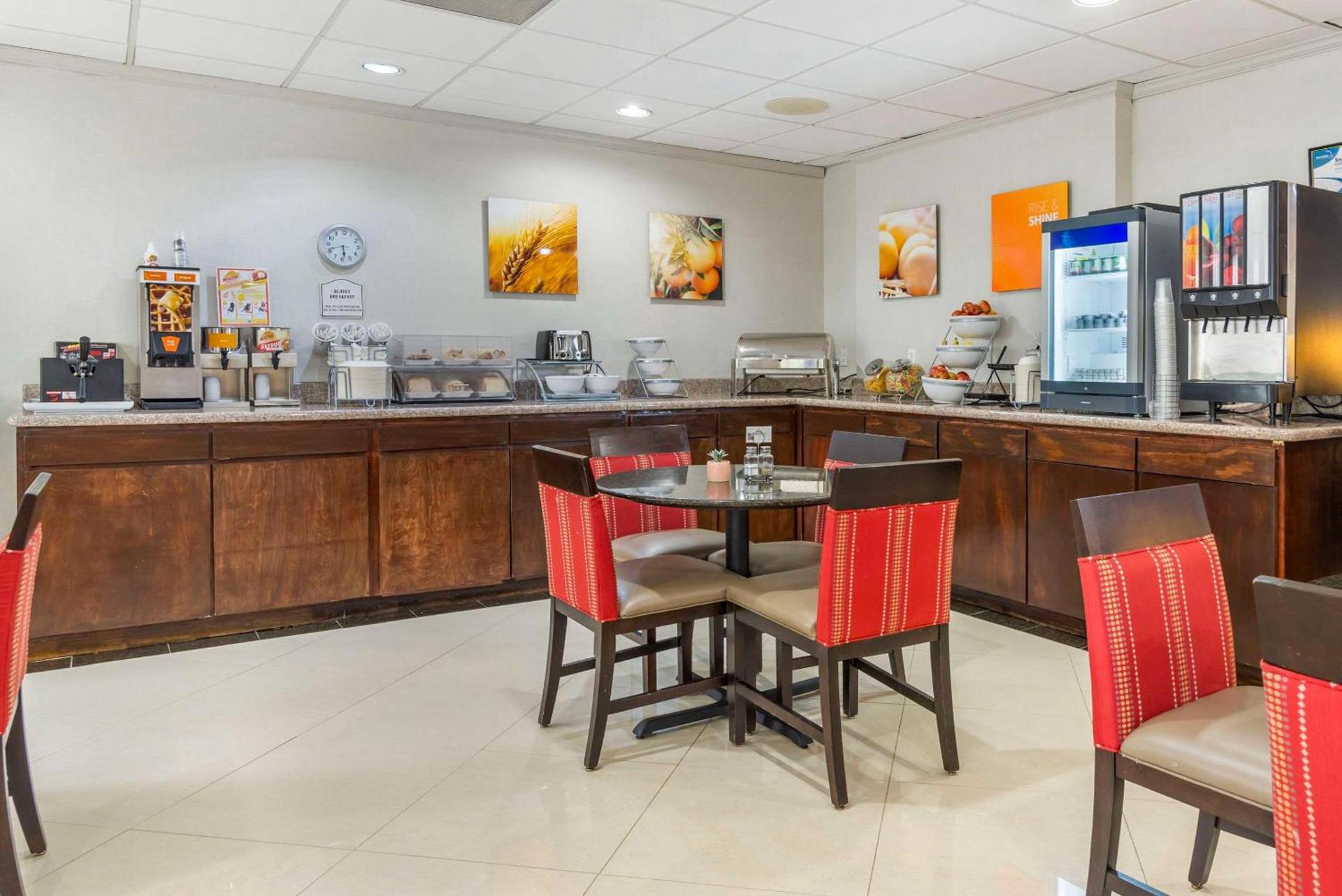 Comfort Inn Alpharetta-Atlanta North photo 30