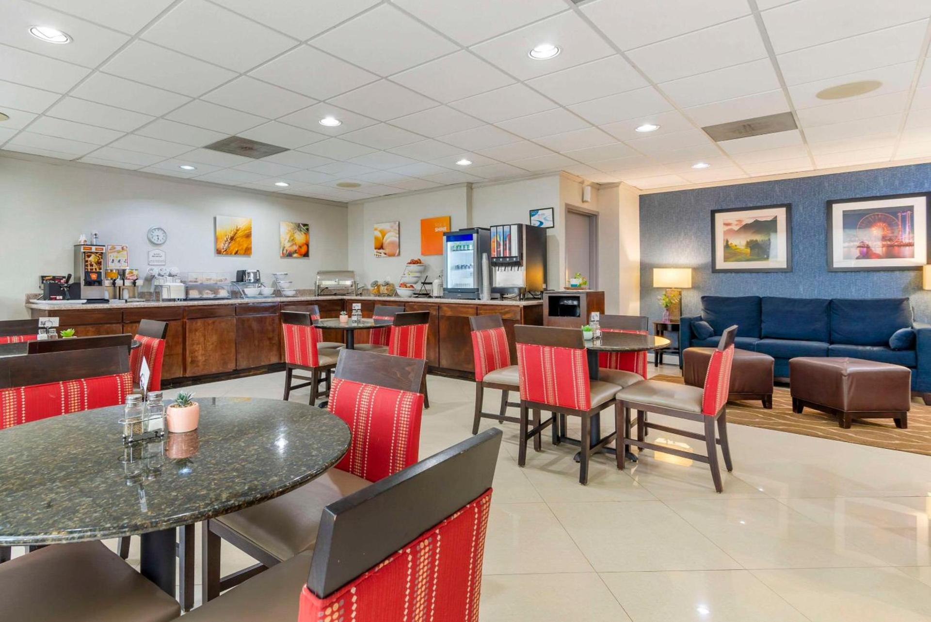 Comfort Inn Alpharetta-Atlanta North photo 32
