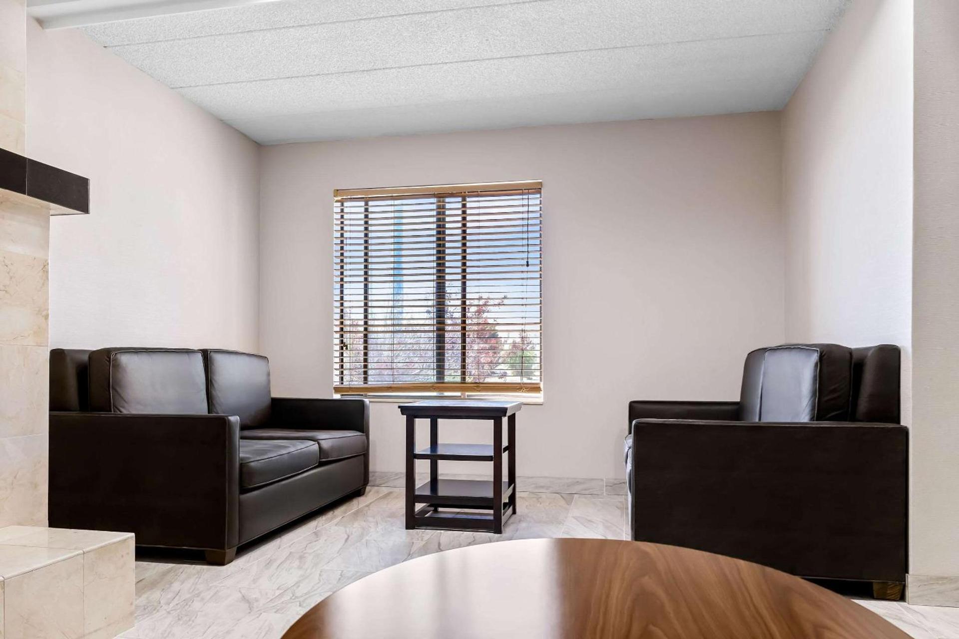 Econo Lodge Billings photo 6