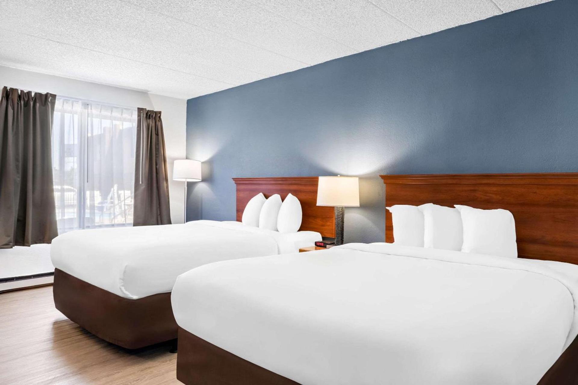 Econo Lodge Billings photo 11