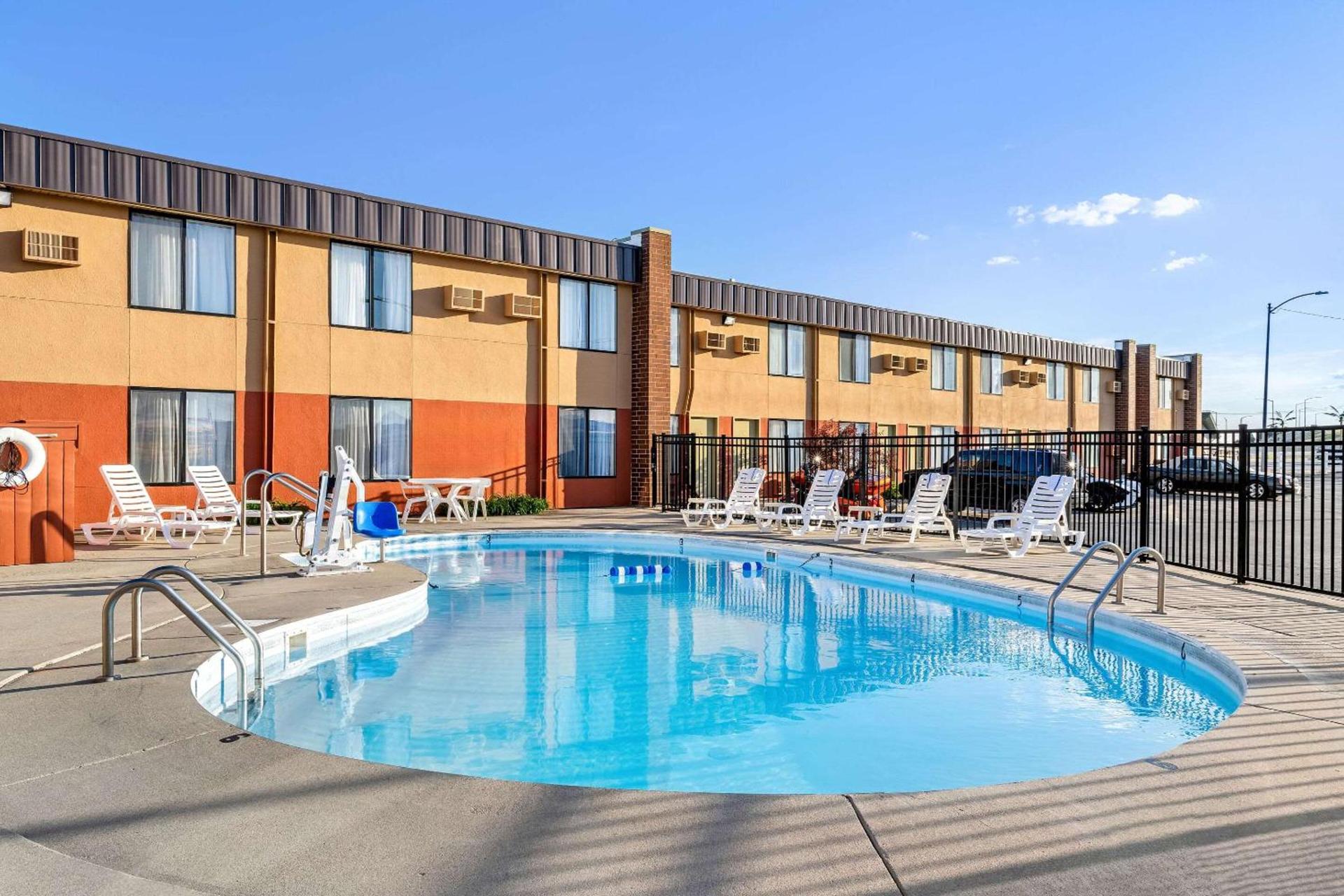 Econo Lodge Billings photo 29