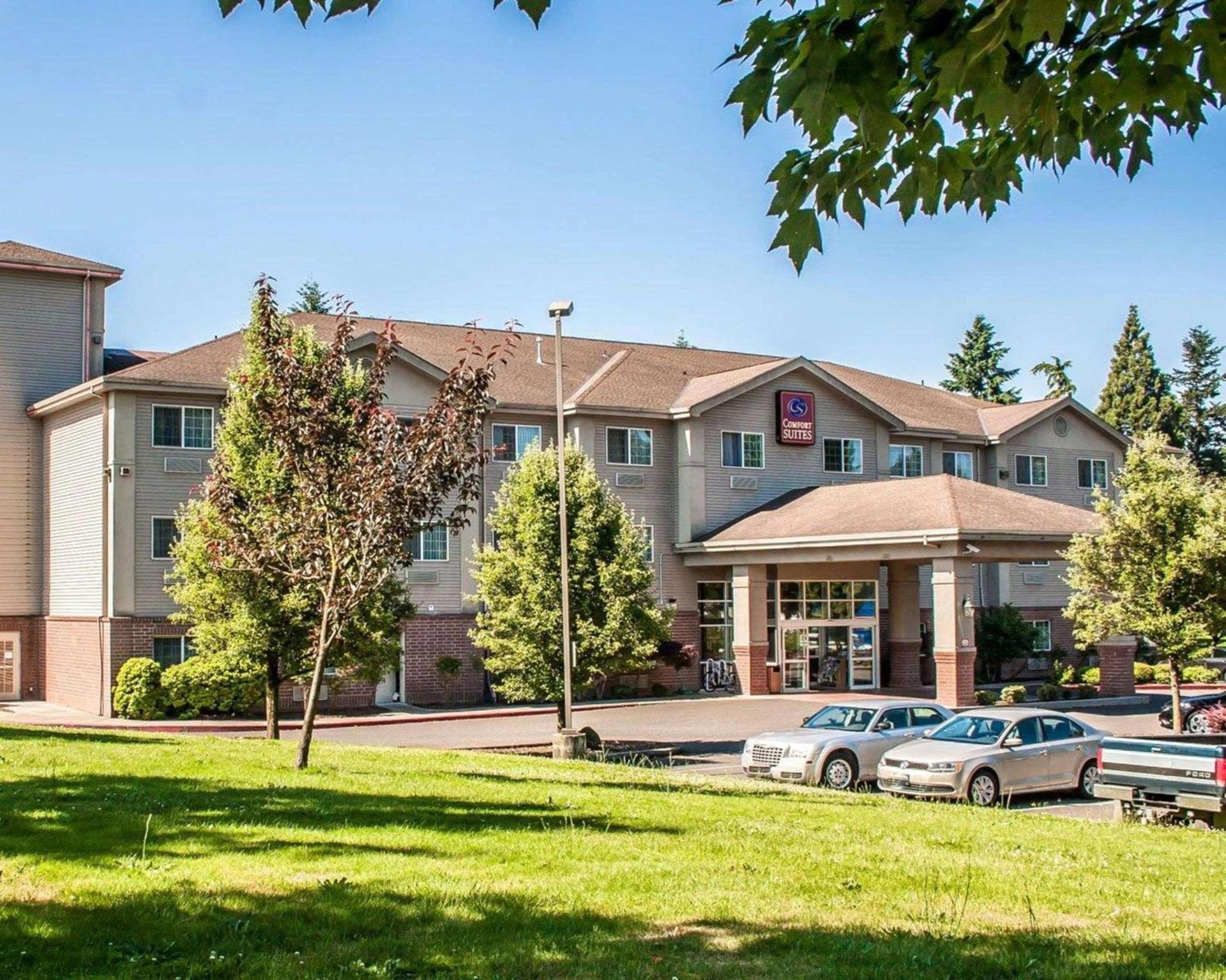Comfort Suites Clackamas photo 2