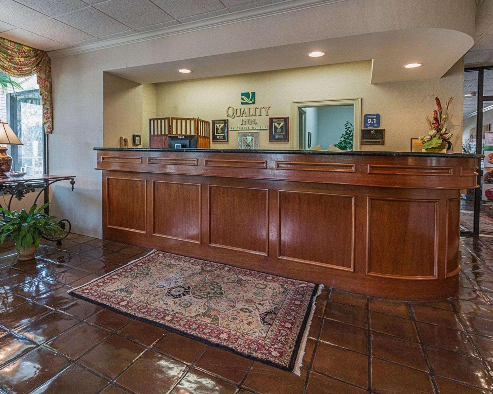 Quality Inn Ennis photo 9