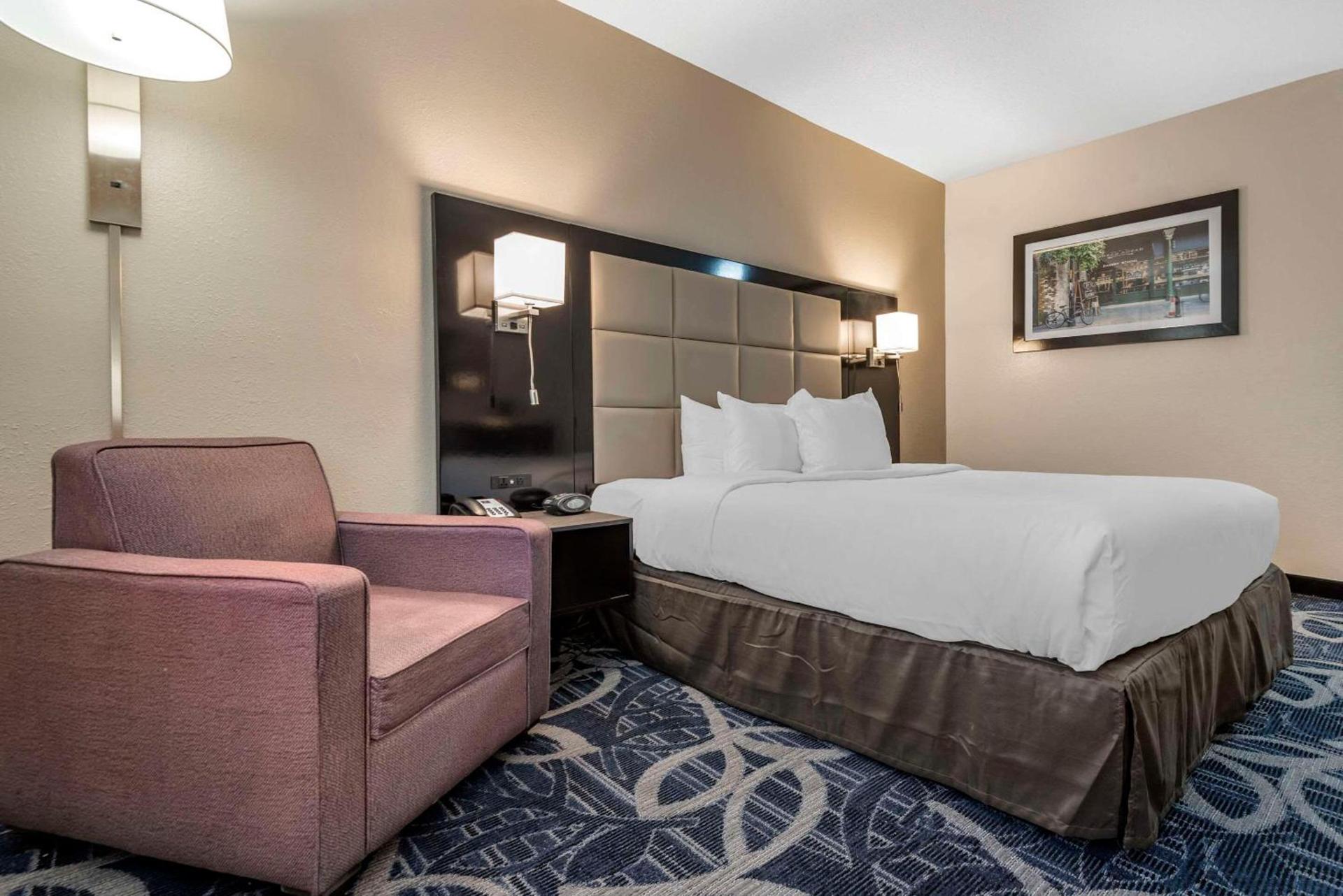 Comfort Inn & Suites Liverpool - Syracuse photo 5