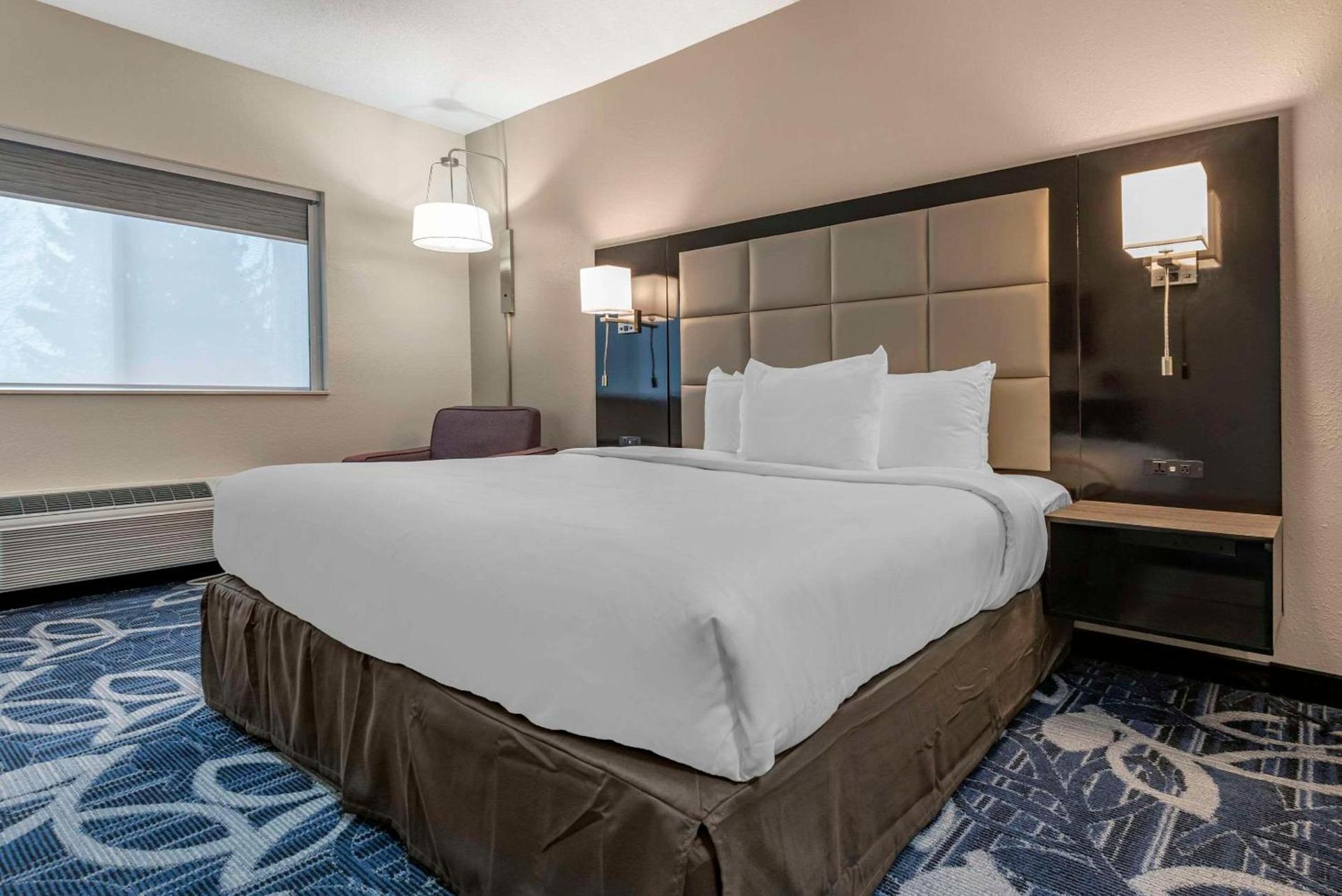 Comfort Inn & Suites Liverpool - Syracuse photo 4