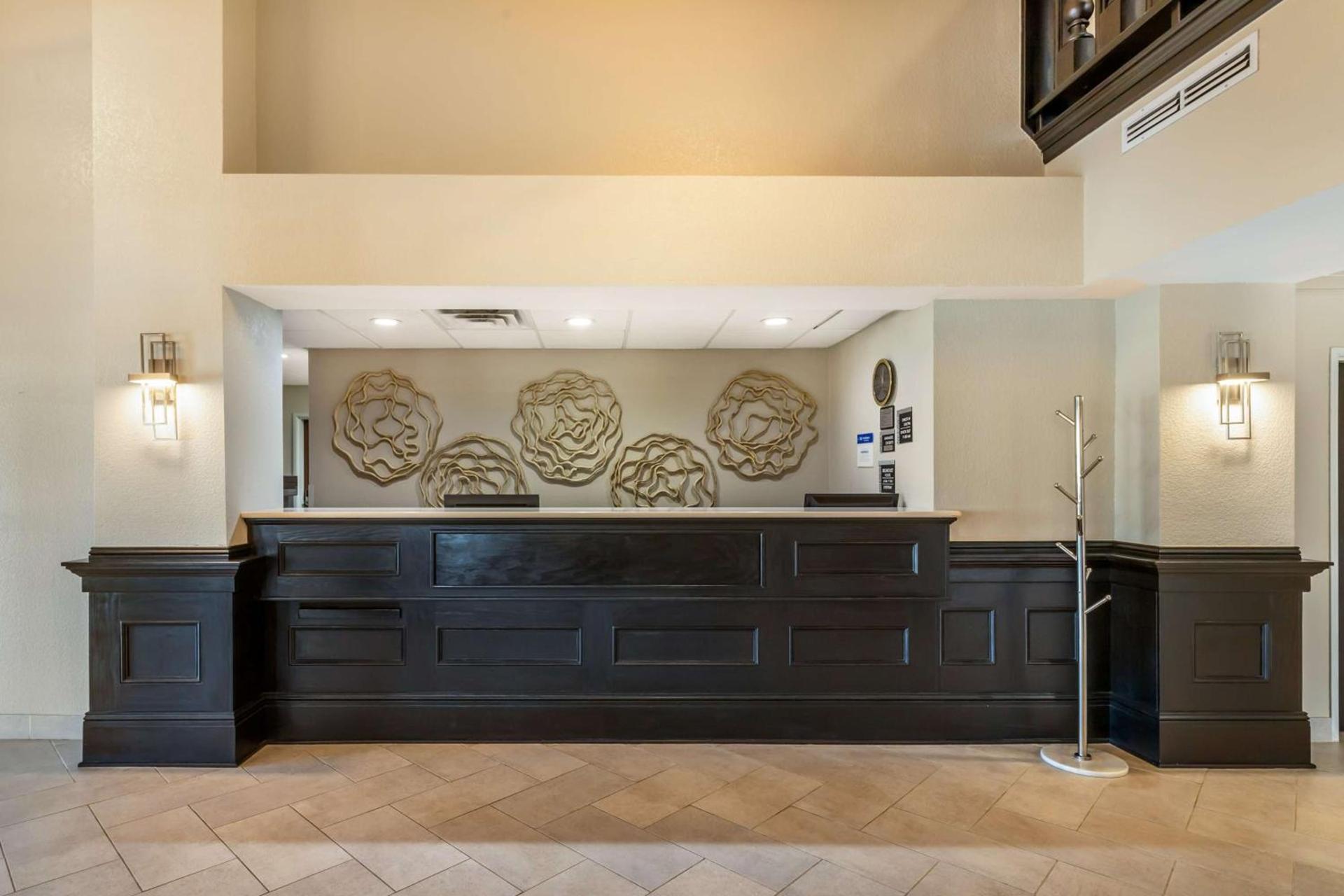 Best Western Prime Inn & Suites photo 10