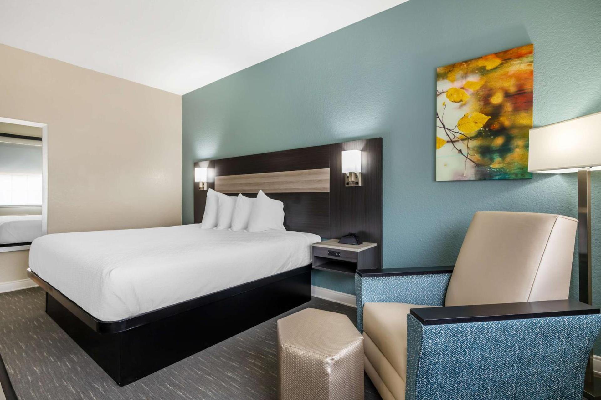 Best Western Prime Inn & Suites photo 11