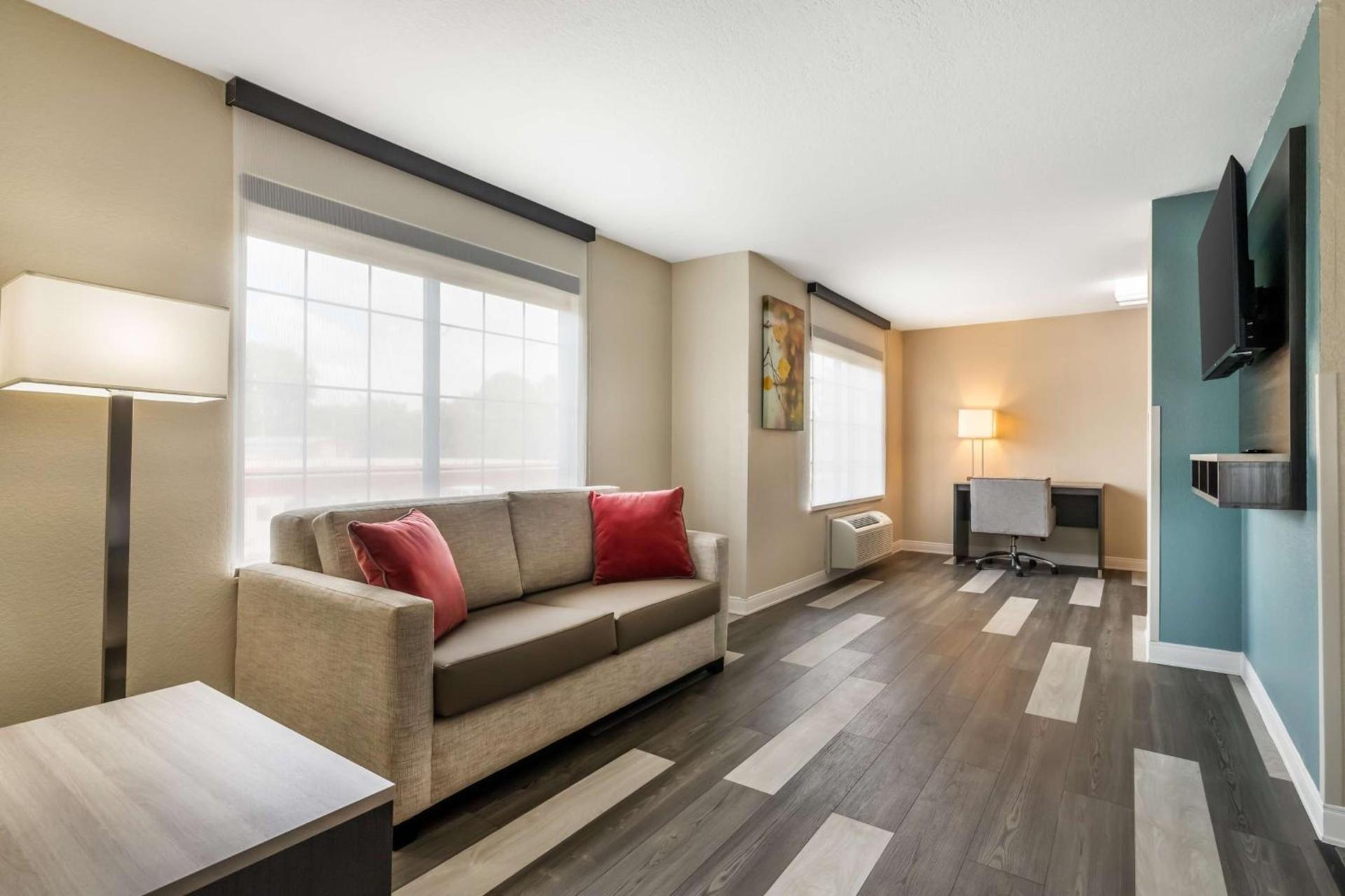 Best Western Prime Inn & Suites photo 15