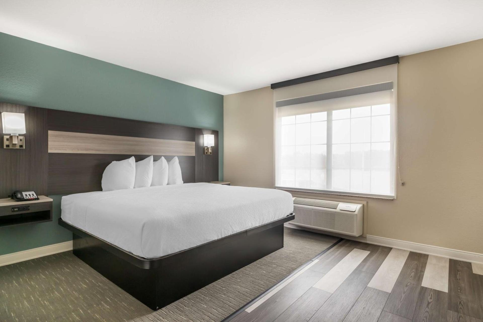 Best Western Prime Inn & Suites photo 19