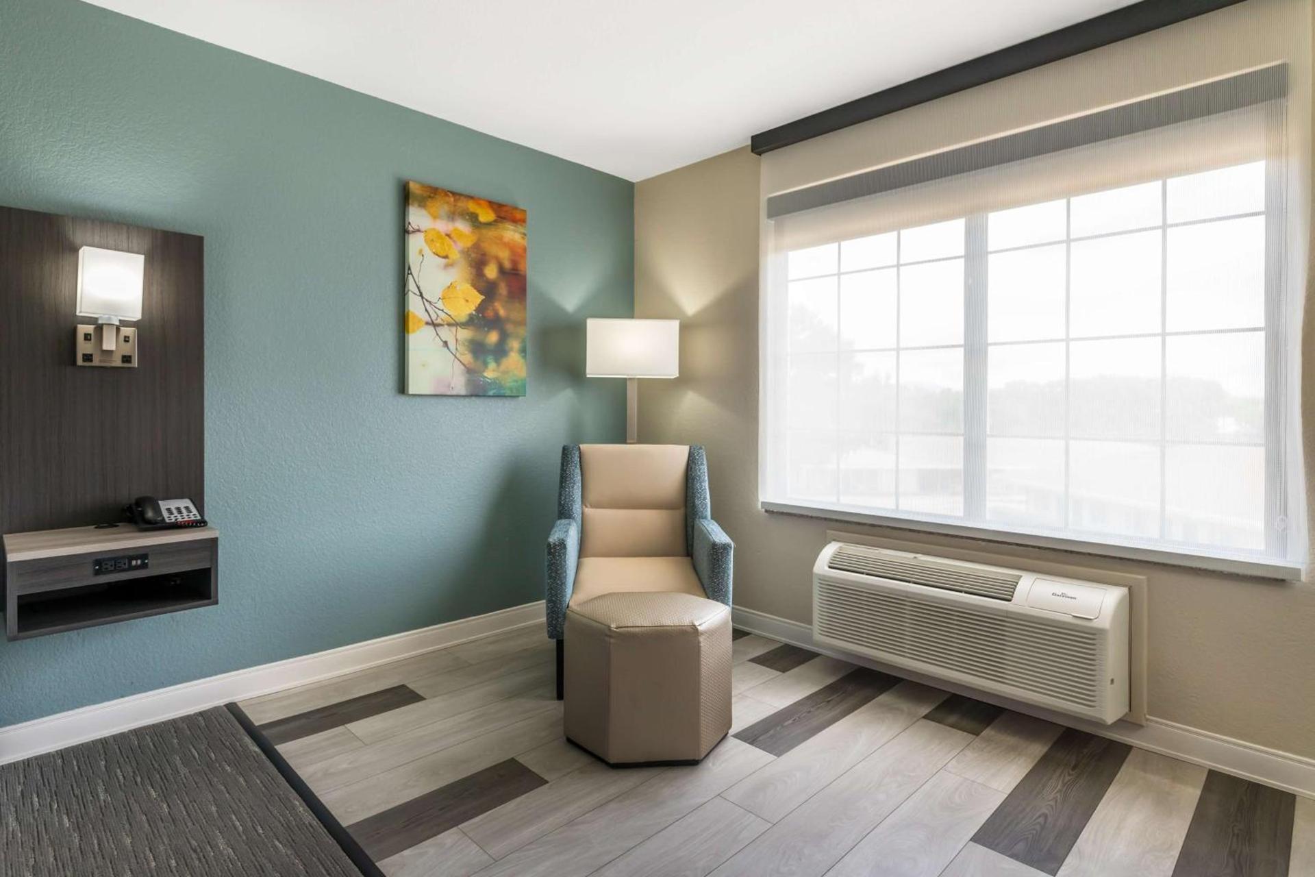 Best Western Prime Inn & Suites photo 24