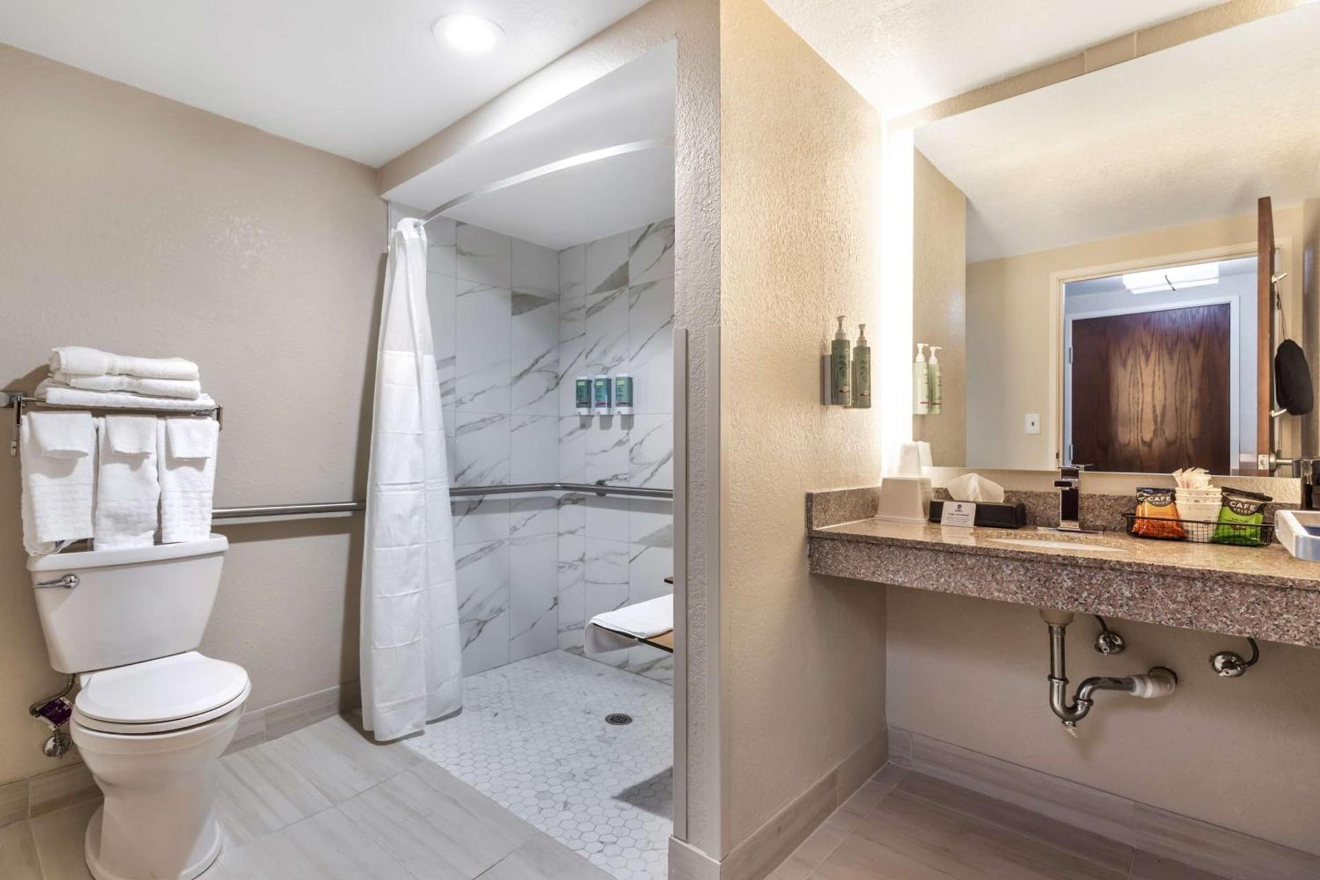 Best Western Prime Inn & Suites photo 31