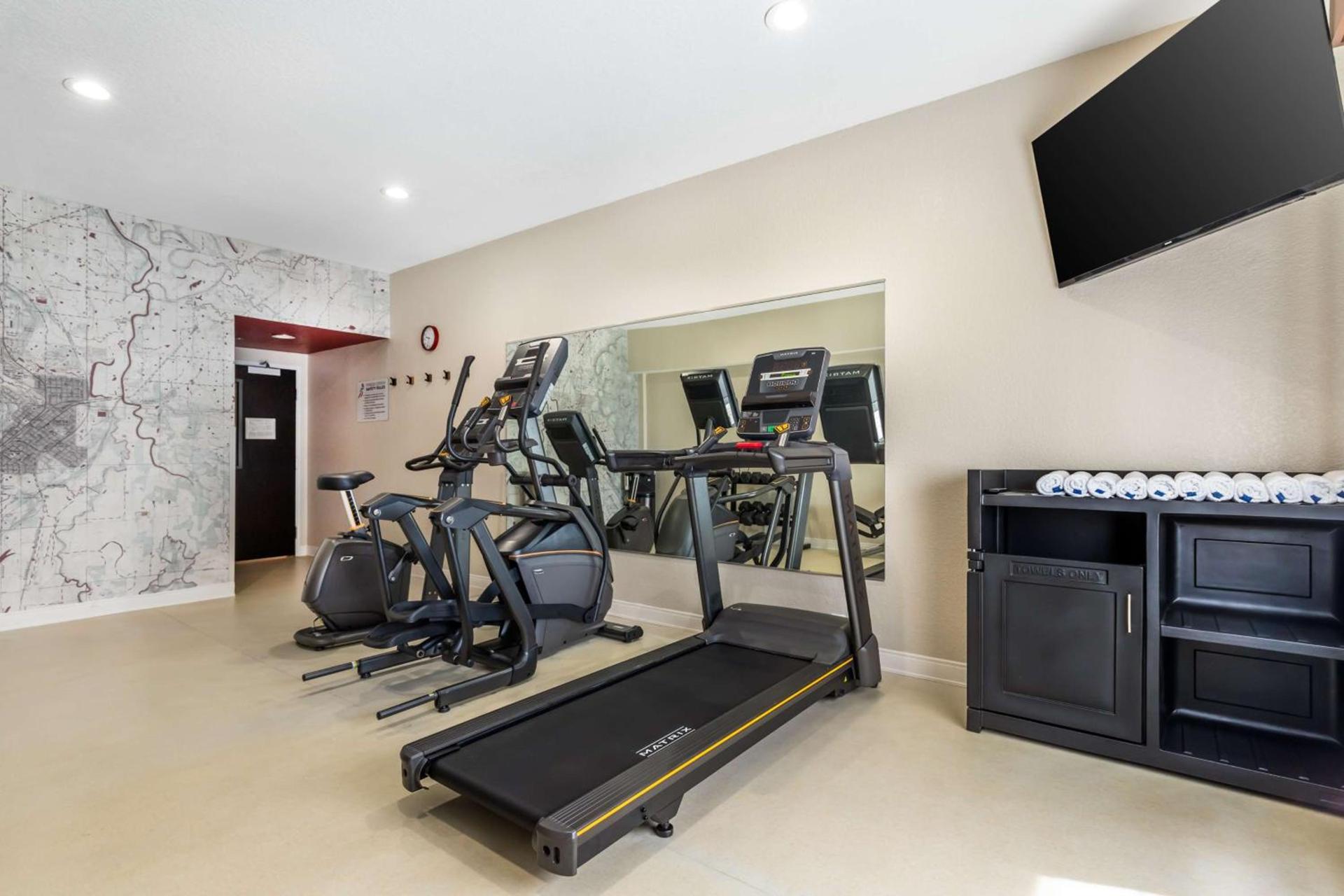 Best Western Prime Inn & Suites photo 36