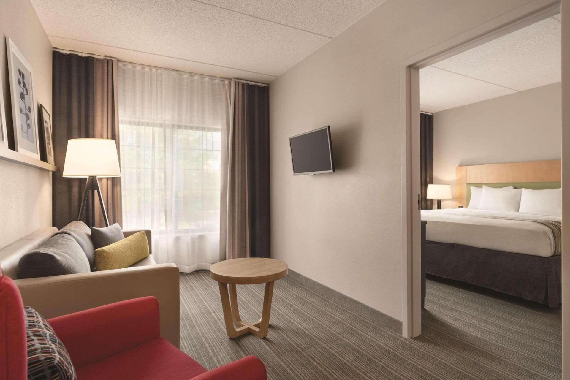 Country Inn & Suites by Radisson Raleigh-Durham Airport NC photo 18