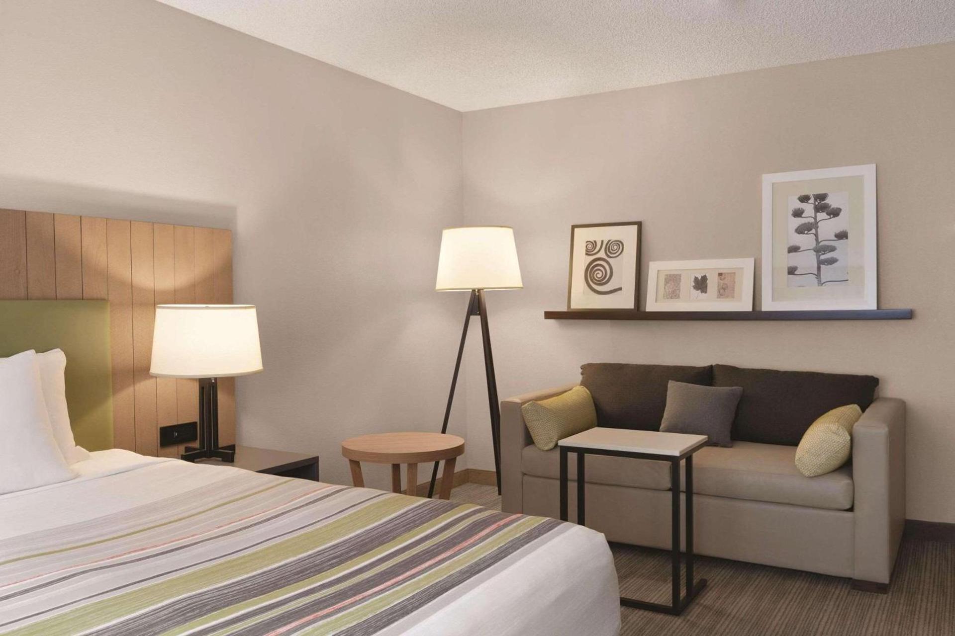 Country Inn & Suites by Radisson, Seattle-Bothell, WA photo 6