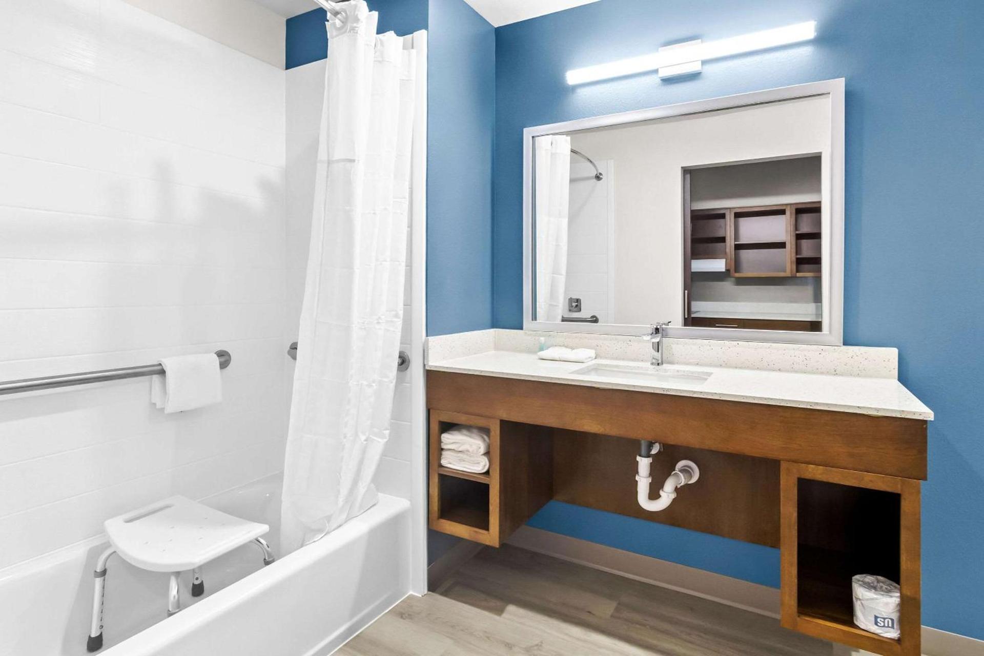 WoodSpring Suites South Houston Hobby photo 7