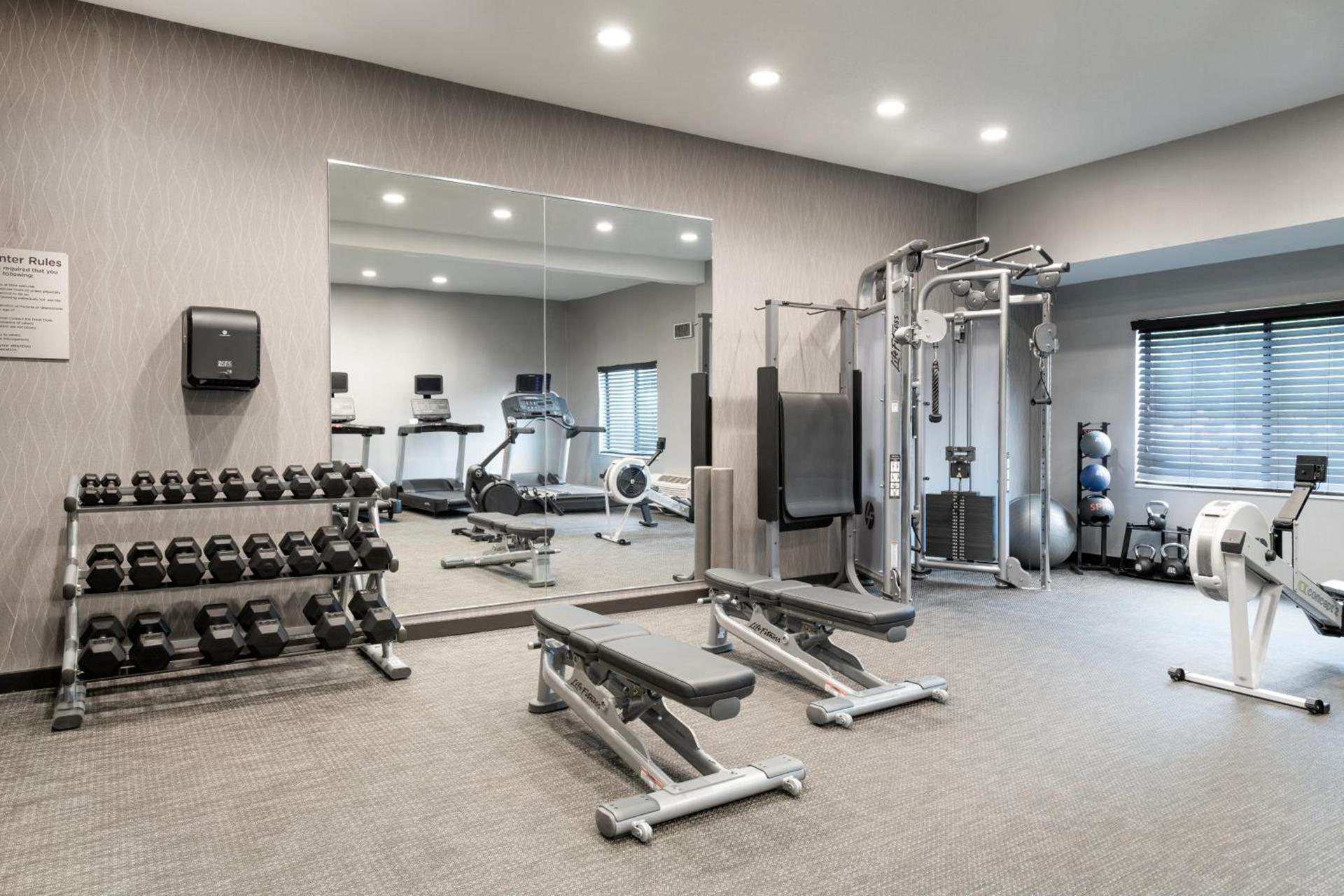 Courtyard by Marriott Danbury photo 8