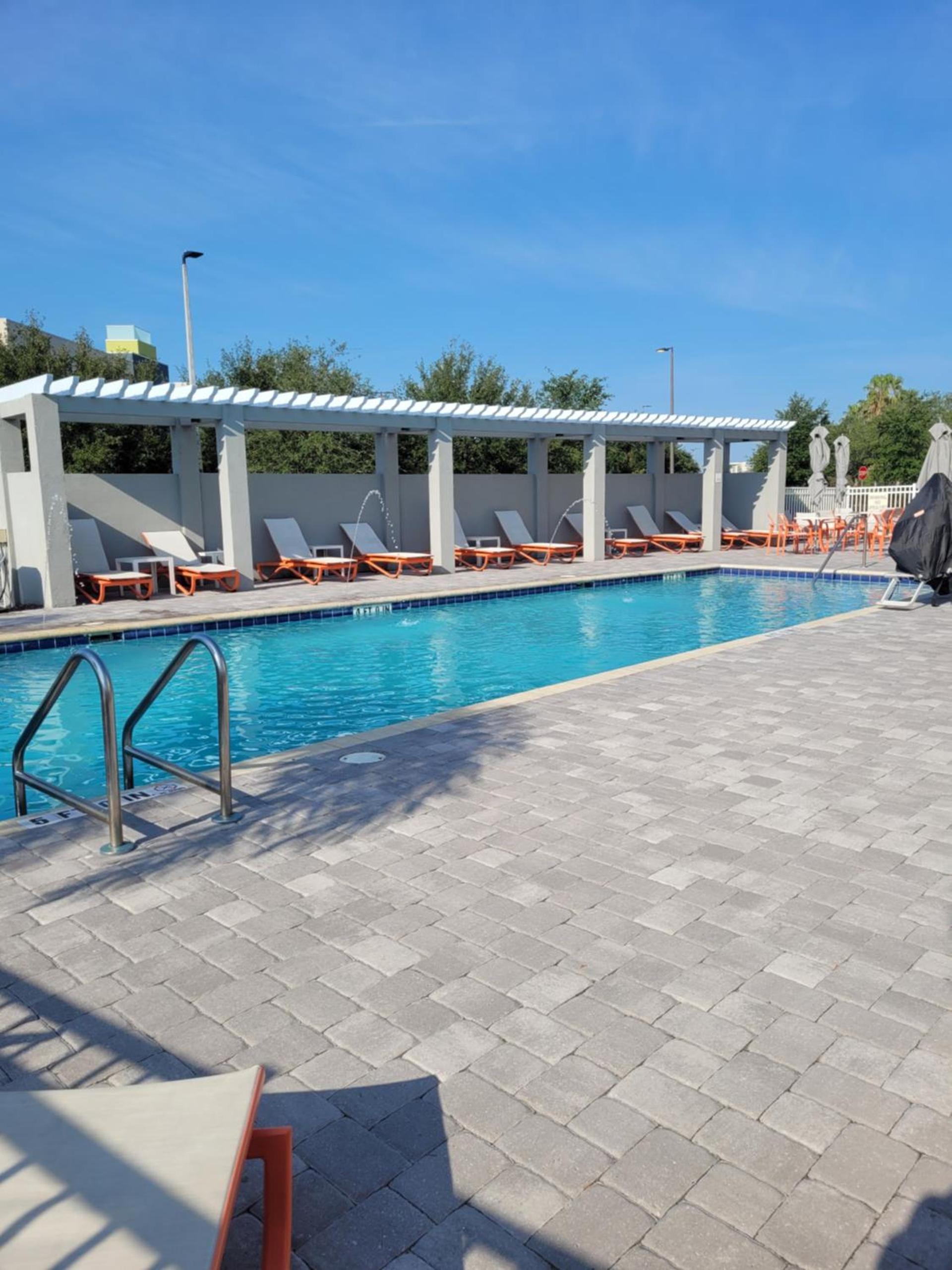 Holiday Inn & Suites Orlando - I-Drive - Theme Parks by IHG photo 6