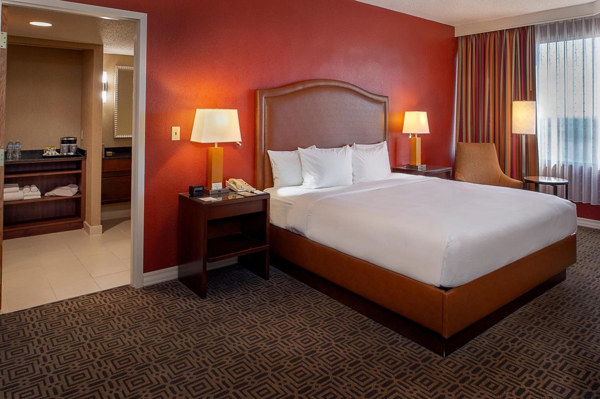 DoubleTree by Hilton Hotel St. Louis - Chesterfield photo 65