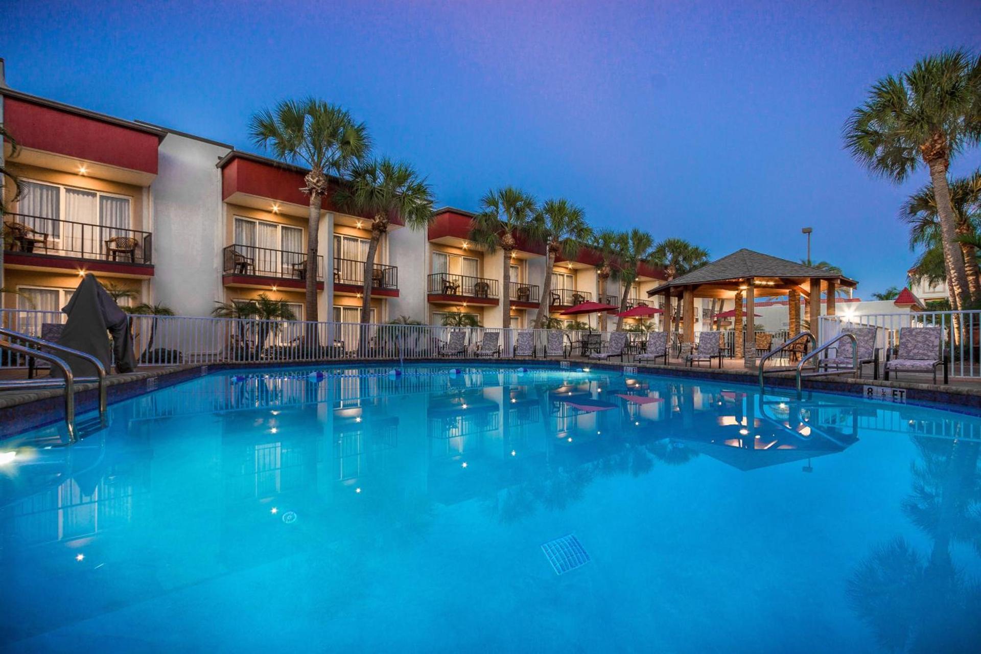 La Quinta by Wyndham Clearwater Central photo 2